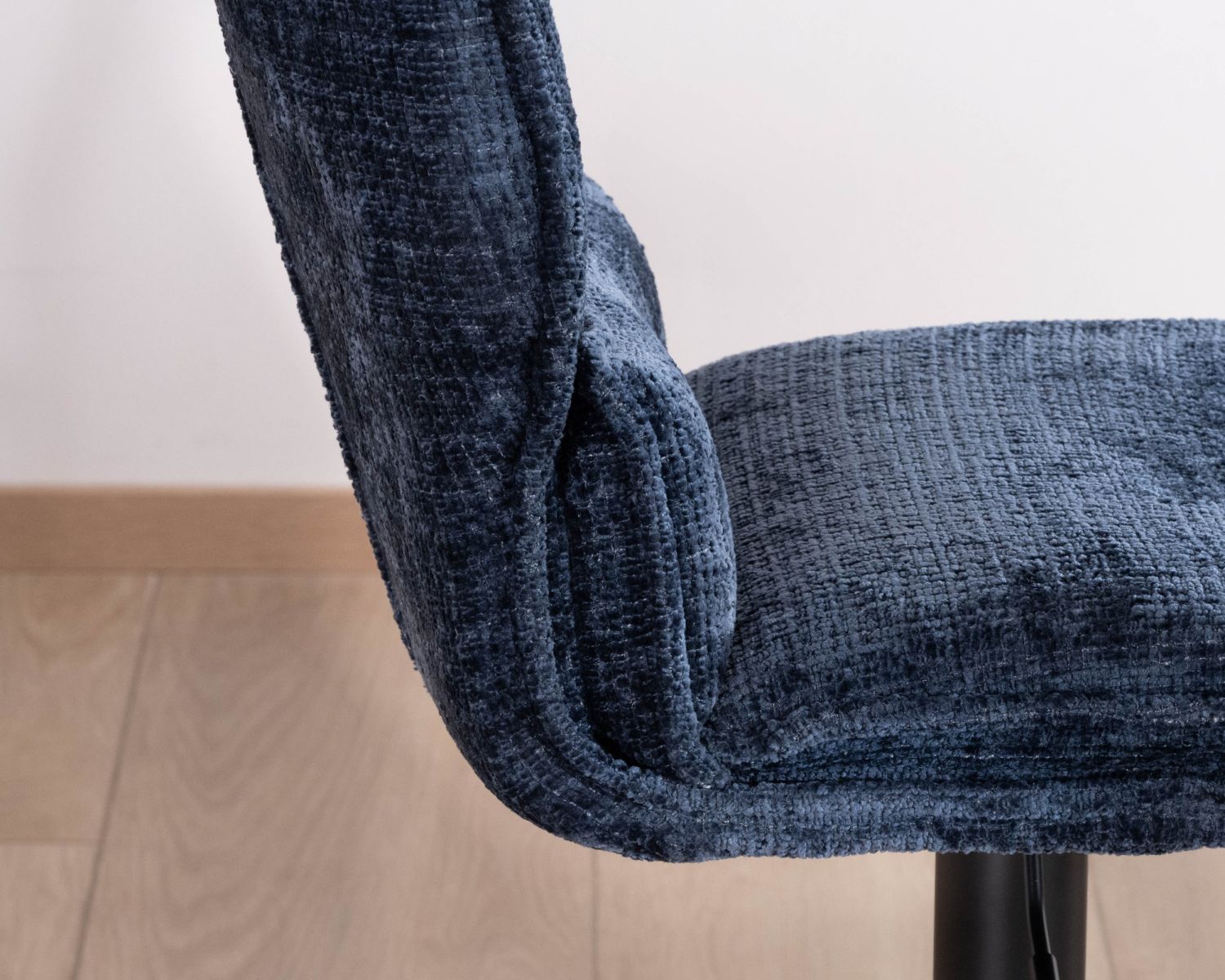 Set di 2 seggioloni trapuntati "Topley" regolabili in altezza in tessuto blu notte