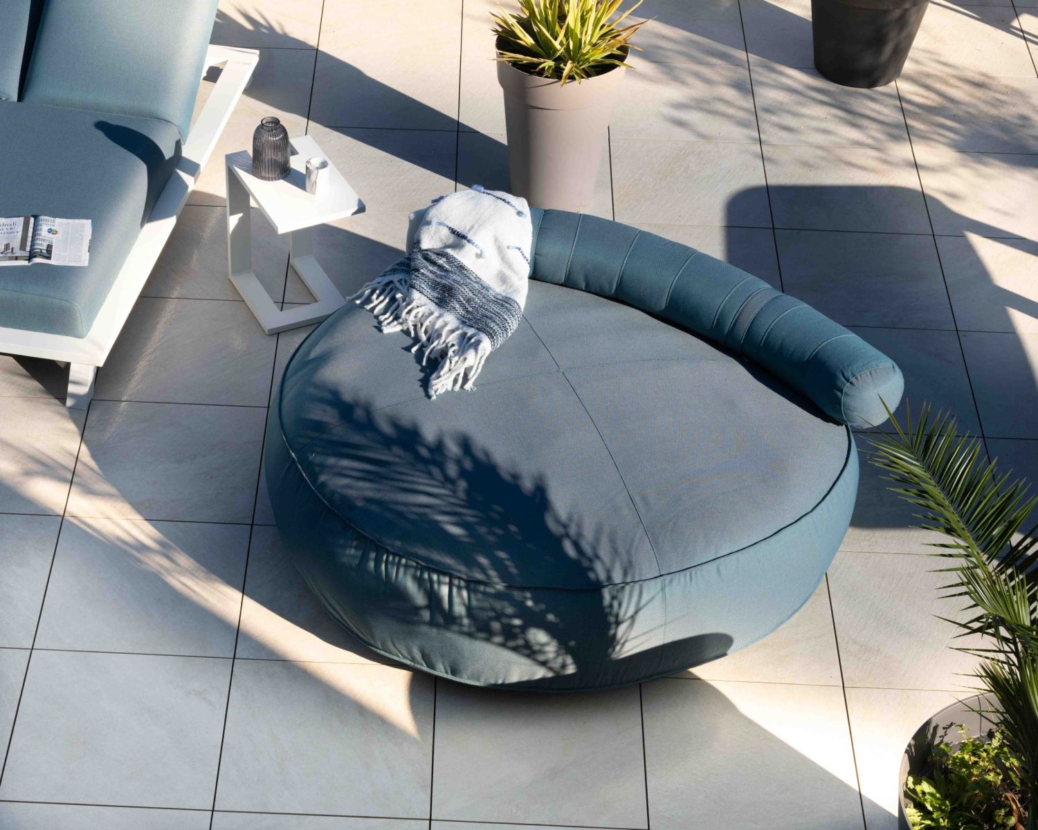 Lettino morbido "Saint Tropez" di 1m80 di diametro in tessuto turchese