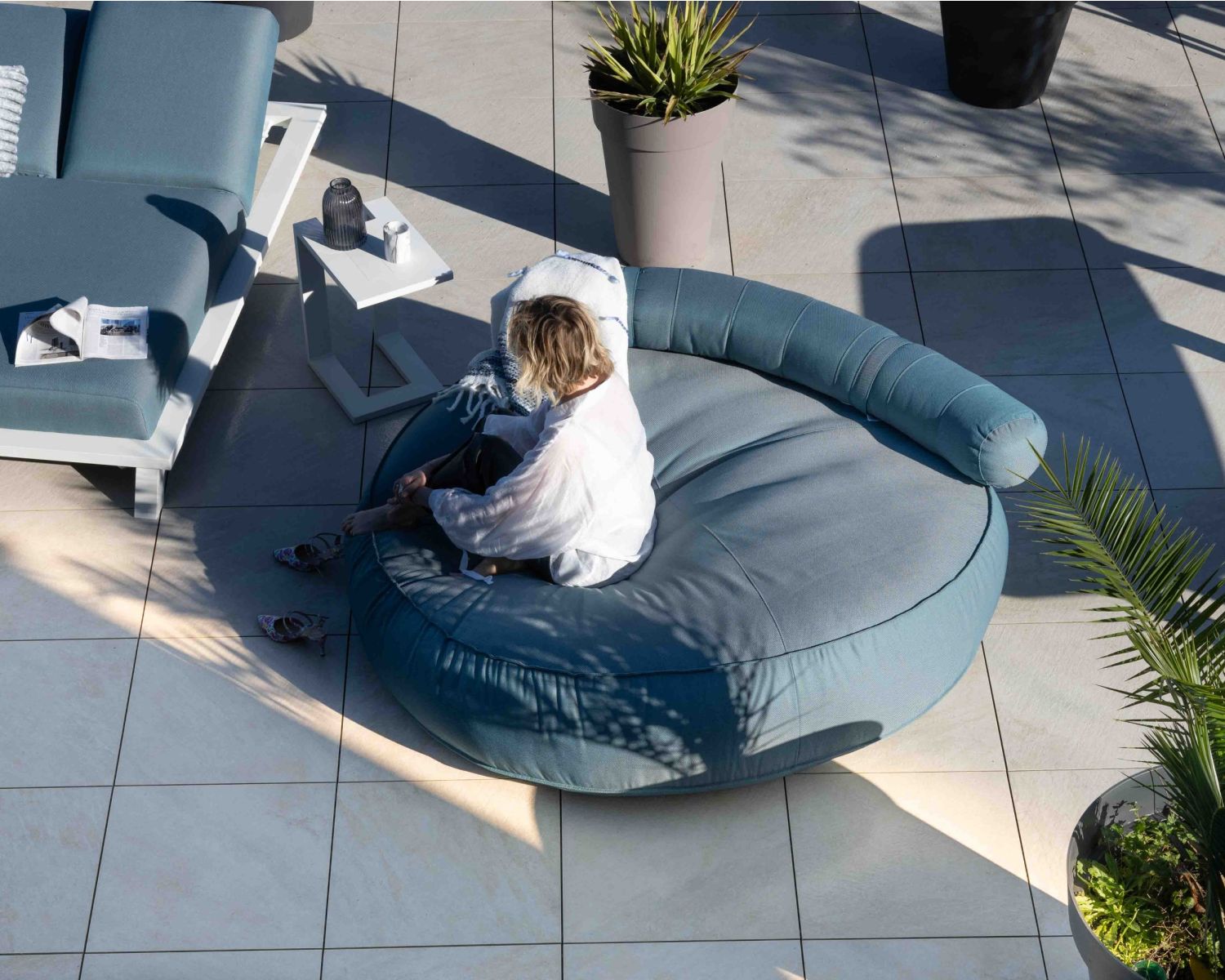 Lettino morbido "Saint Tropez" di 1m80 di diametro in tessuto turchese