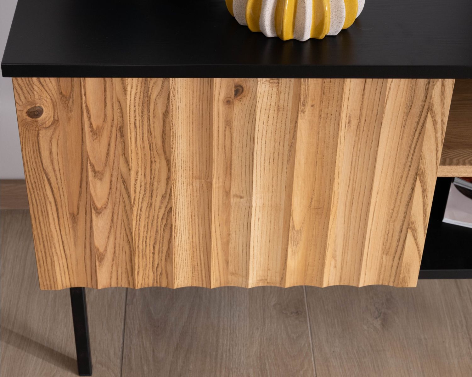 Panca TV "Sydney" in frassino massiccio oliato a due ante da 160 cm