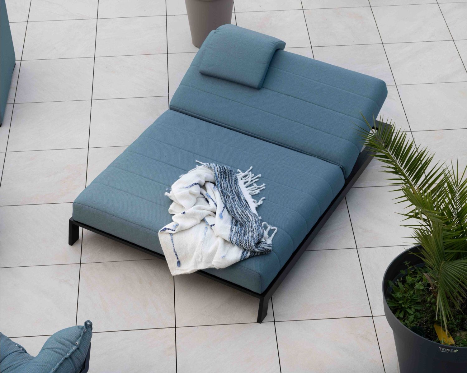 Lettino doppio da esterno in tessuto turchese e nero "Terrasse