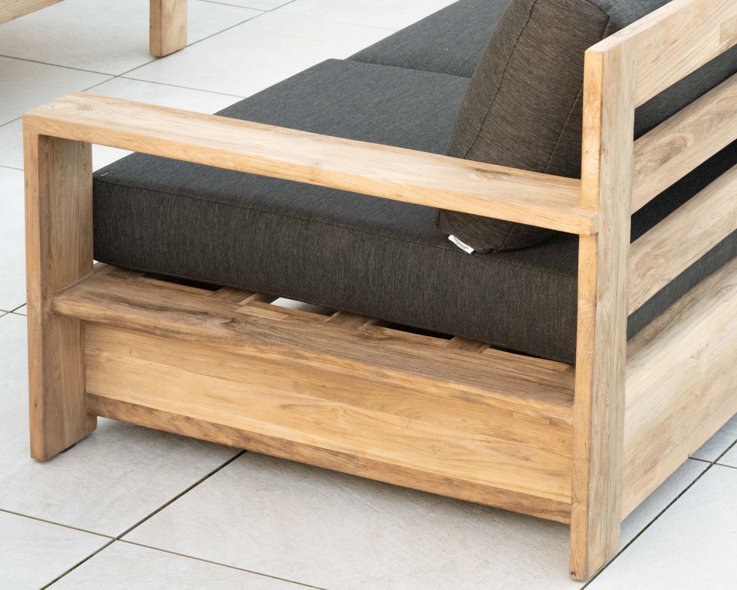 Divano da giardino a 3 posti "Zenith" in teak con tessuto trapuntato grigio scuro