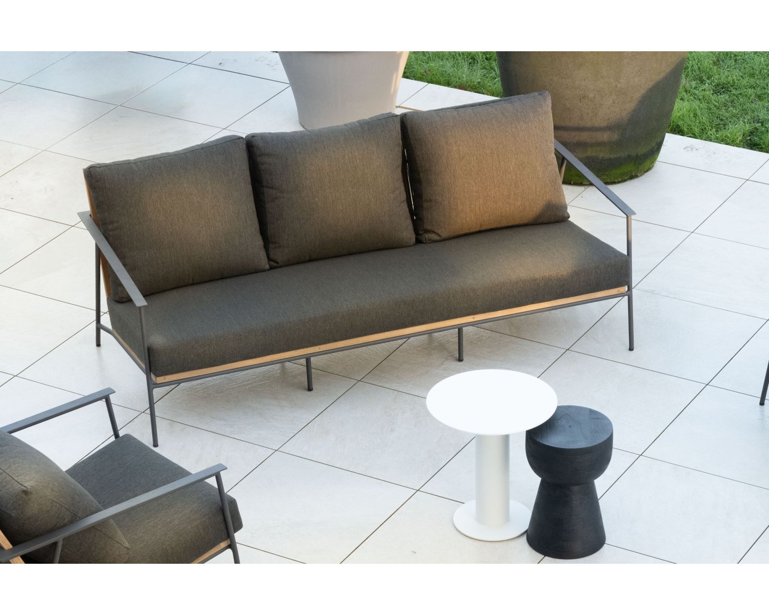 Set di 3 pezzi da giardino "Hélios" in alluminio, teak e tessuto speciale per esterni grigio scuro