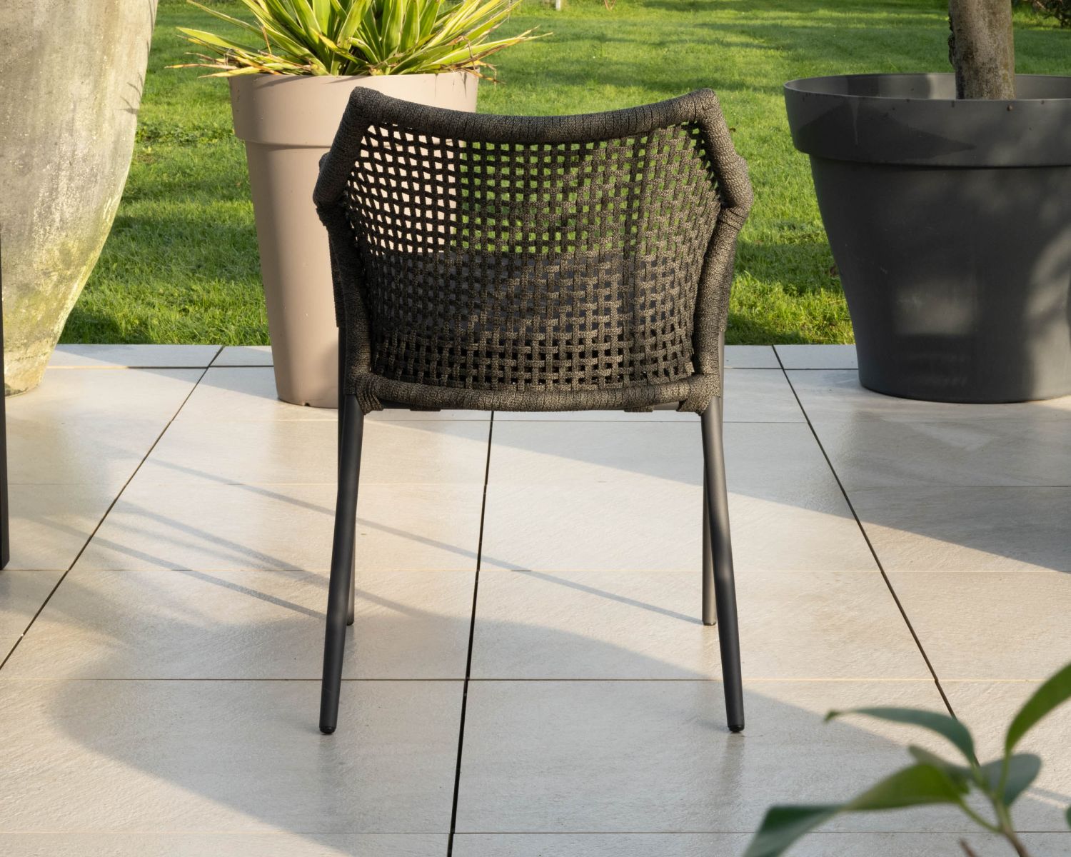 Set di 2 sedie da giardino avvolgenti in corda intrecciata "Chair'ming" grigio scuro