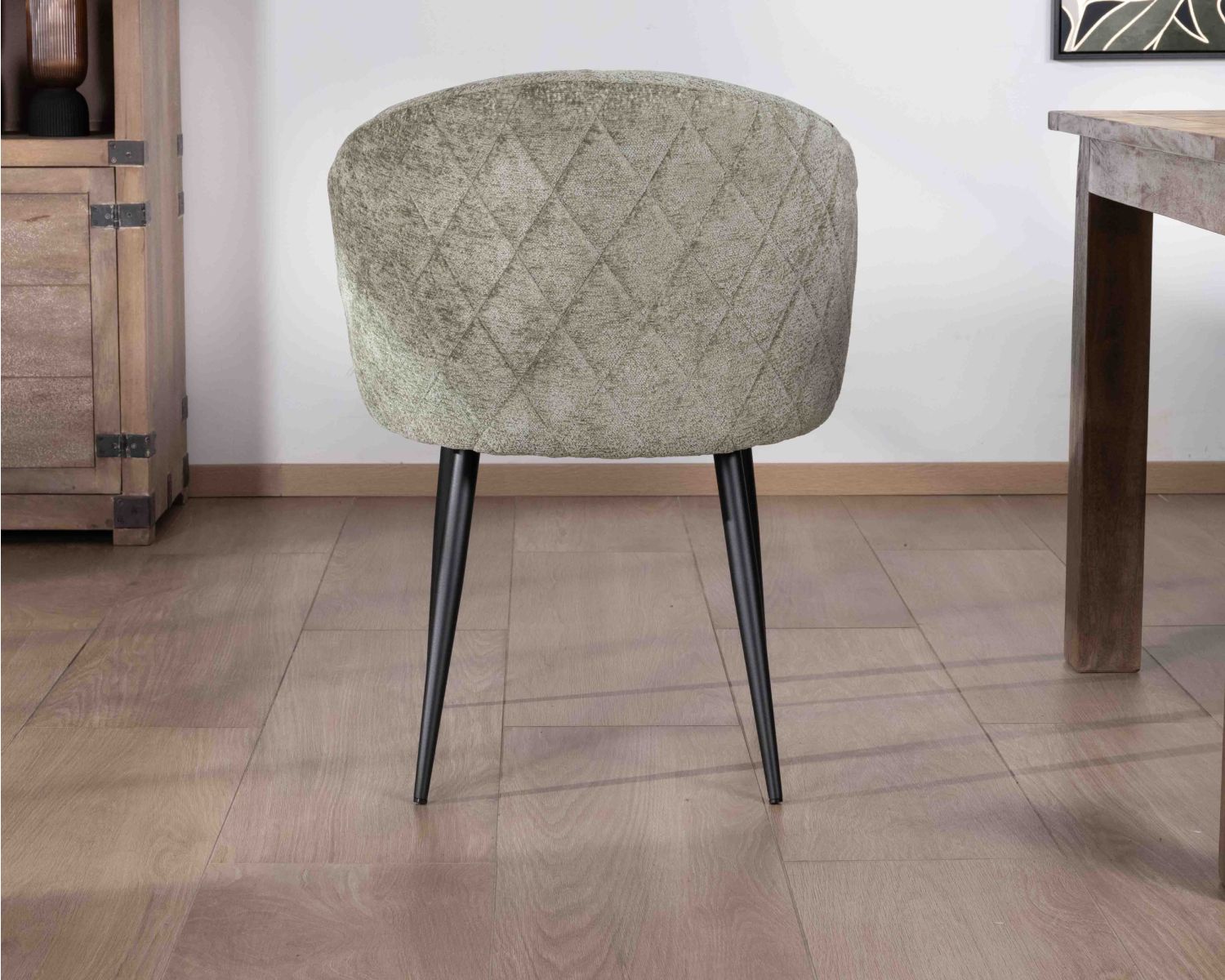 Set di 2 sedie contemporanee avvolgenti in tessuto bouclé "Kandy" verde