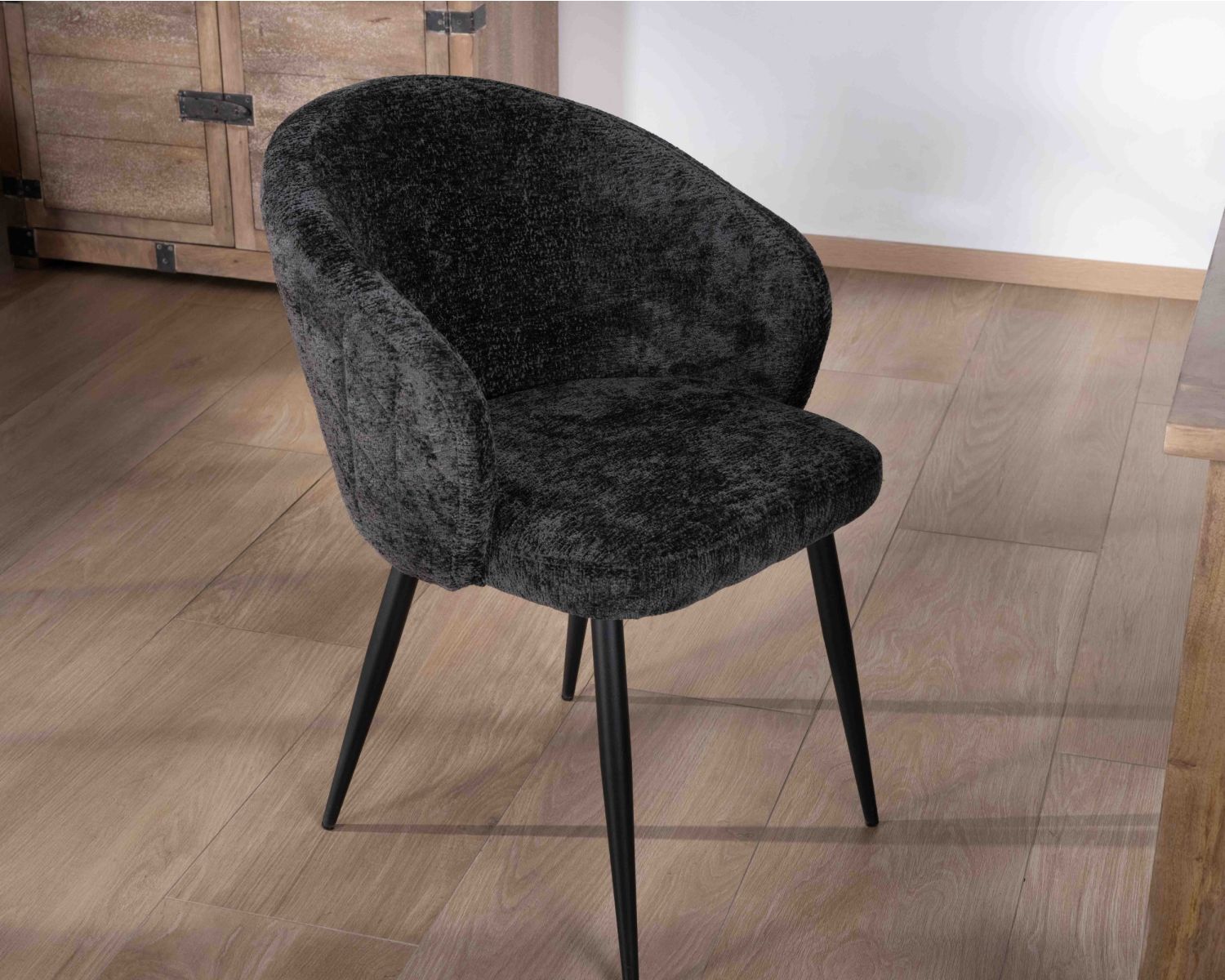 Set di 2 sedie contemporanee avvolgenti in tessuto "Kandy" nero