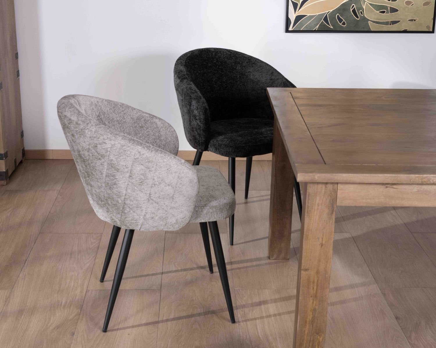 Set di 2 sedie da pranzo di design "Kandy" in tessuto grigio chiaro e gambe in metallo nero