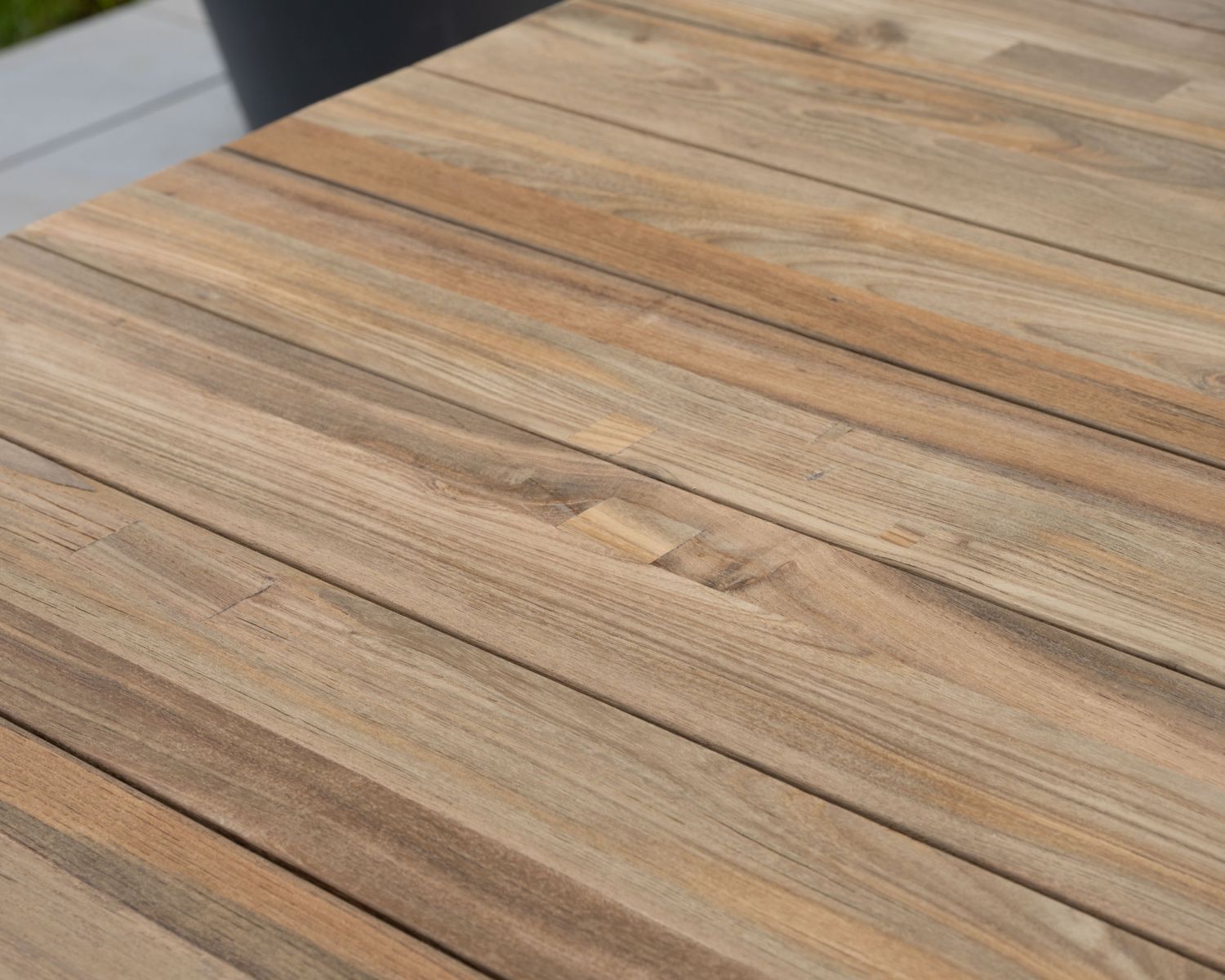 Tavolo da giardino allungabile "Melta" in teak e acciaio inox, da 180 a 260 cm