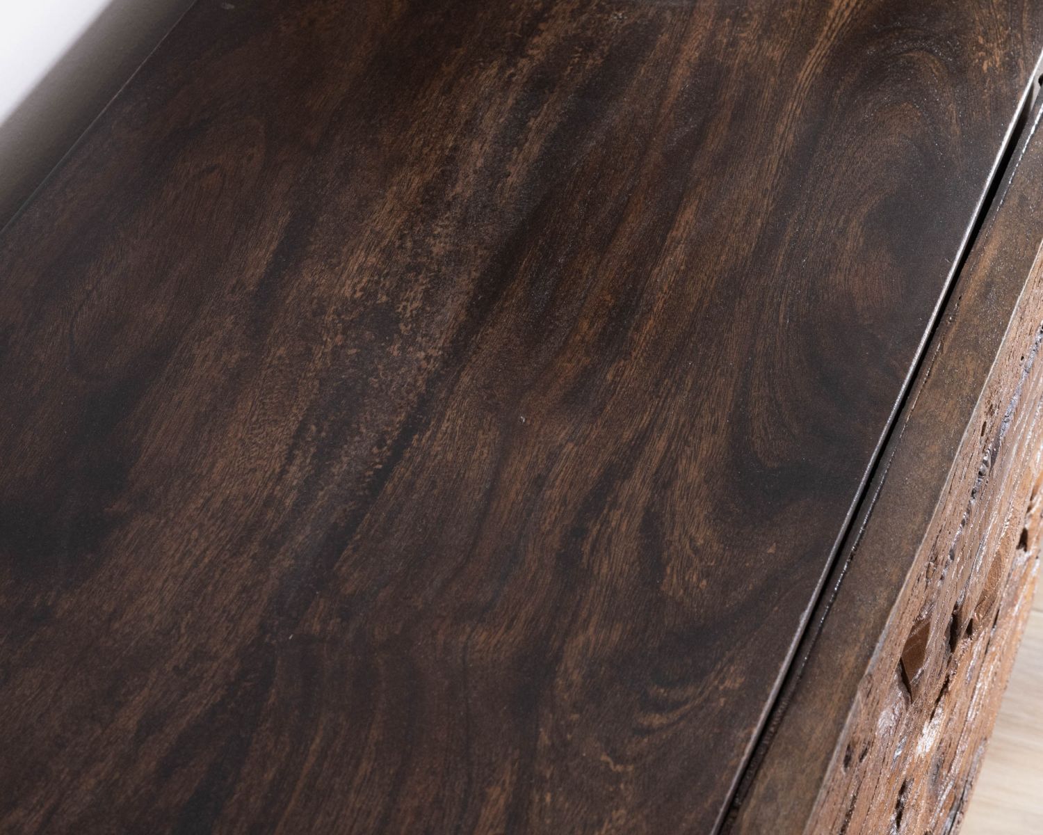 Panchina TV "Crescendo" in legno riciclato e gambe in metallo, 200 cm