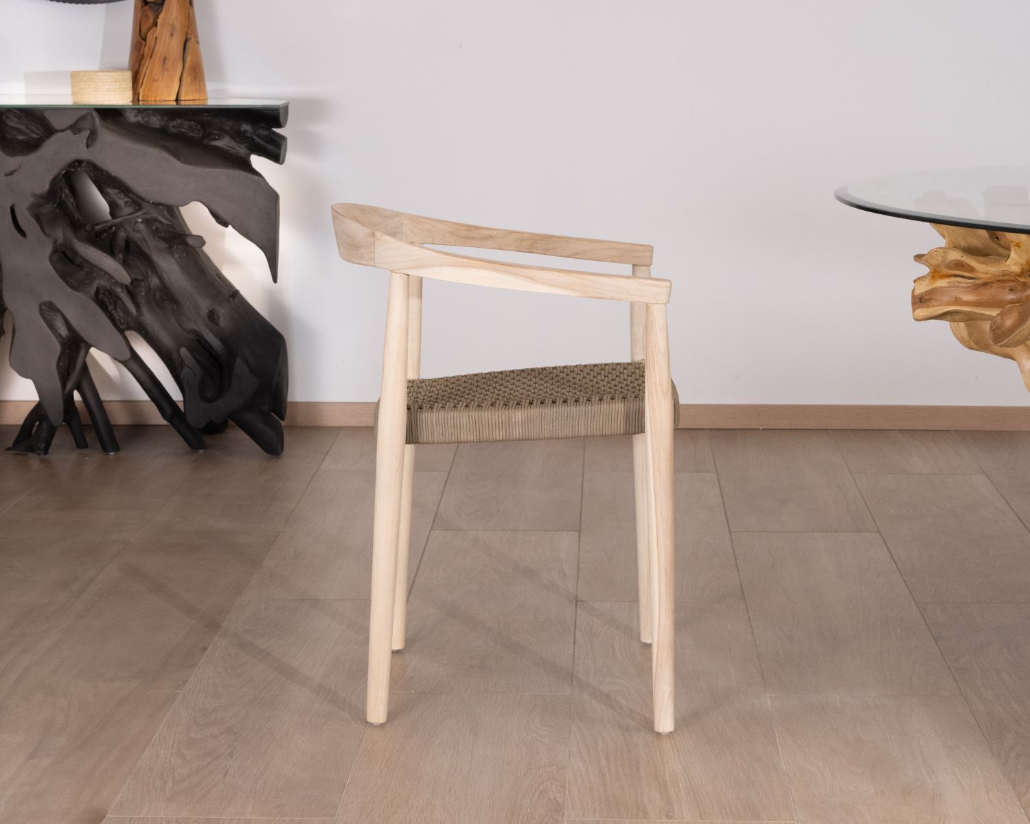 Set di 4 sedie "Tiska" in teak naturale con seduta intrecciata