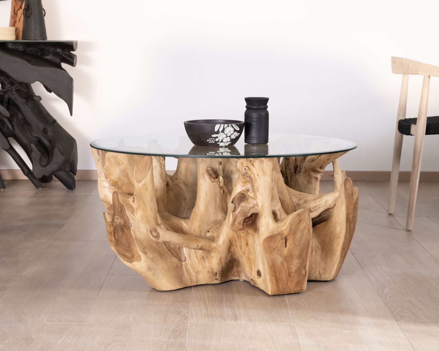 Tavolino rotondo in radice di teak naturale con piano in vetro "Jungle"
