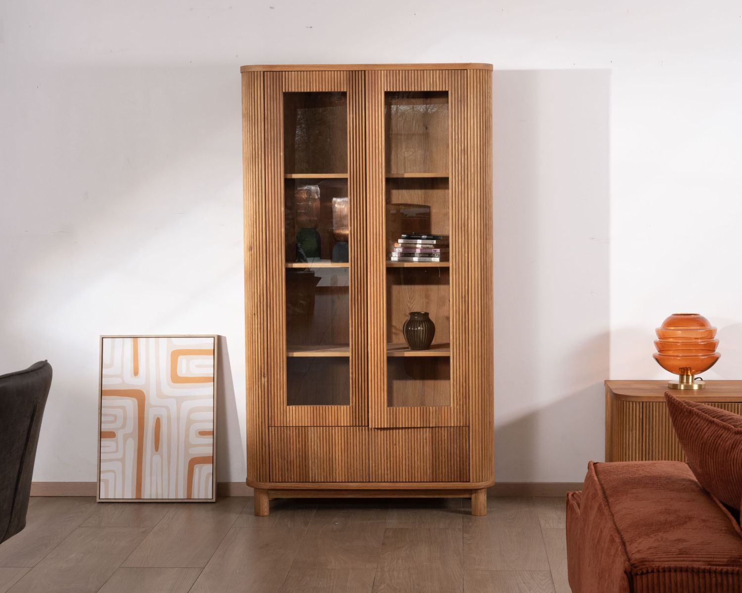 Vetrina con 2 cassetti bassi in stile "Winton" in rovere oliato con effetto goffrato