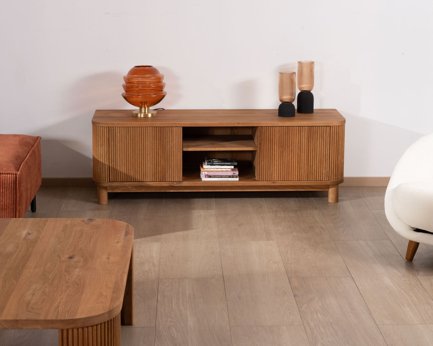 Mobile TV a 2 ante "Winton" da 150 cm in rovere oliato, stile retrò