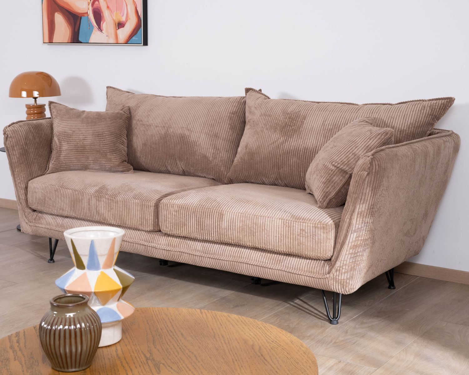 Divano a 3 posti "Hasting" in velluto a coste color cammello