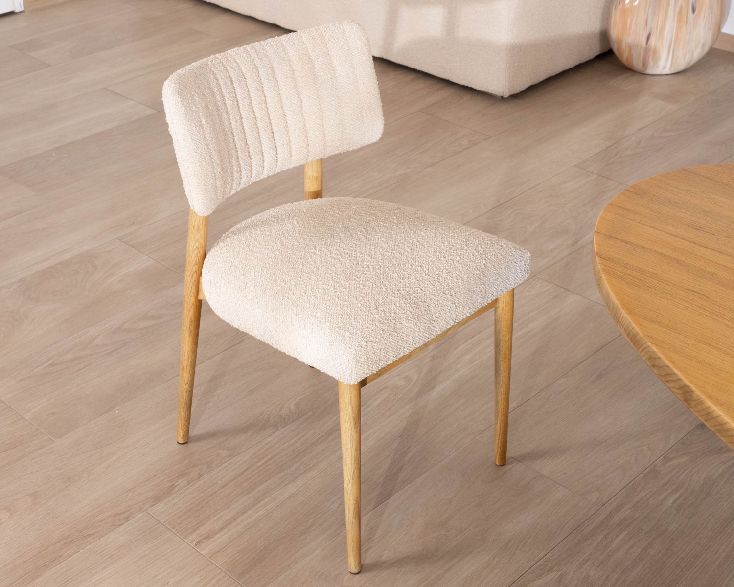Set di 2 sedie in stile scandinavo "Isadora" in frassino naturale e tessuto beige