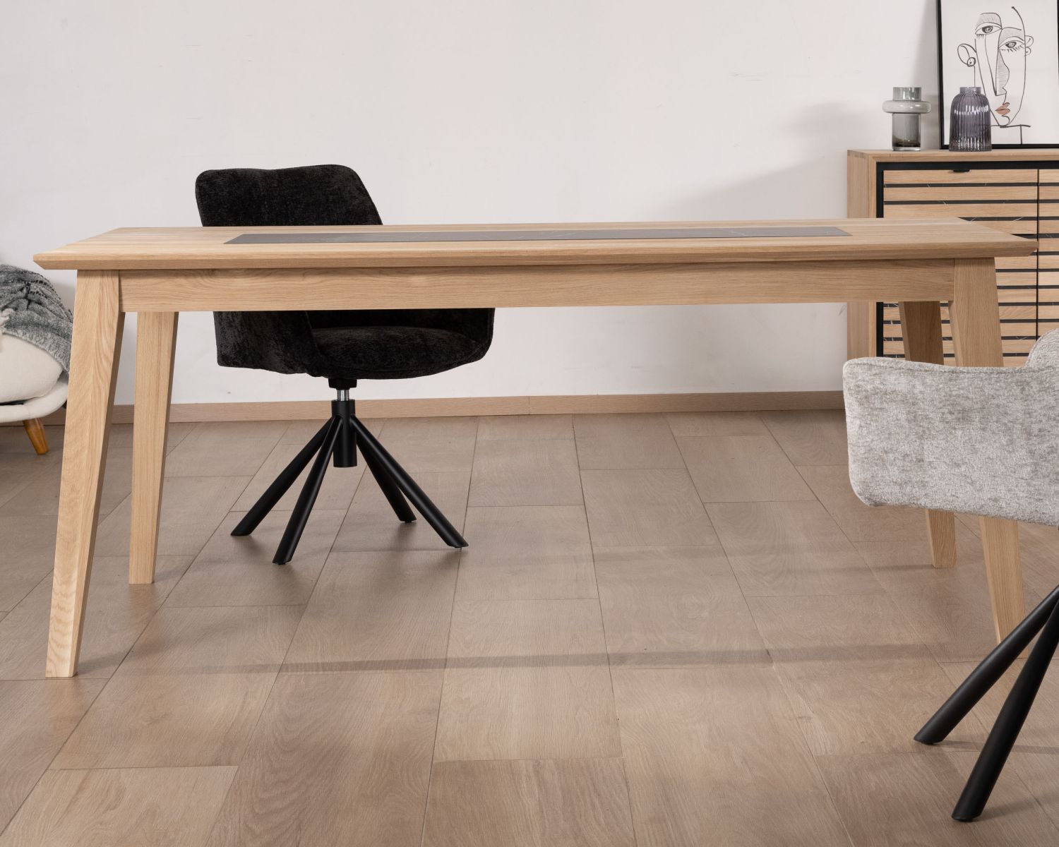 Tavolo da pranzo allungabile da 180 cm in rovere sbiancato con decoro di design effetto marmo "Storia"