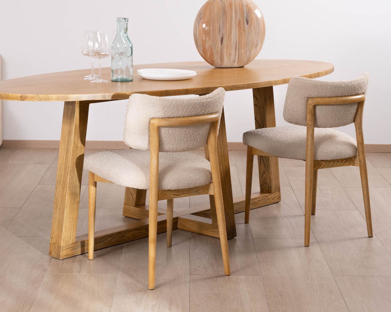 Set di 2 sedie in stile scandinavo "Isadora" in frassino naturale e tessuto beige