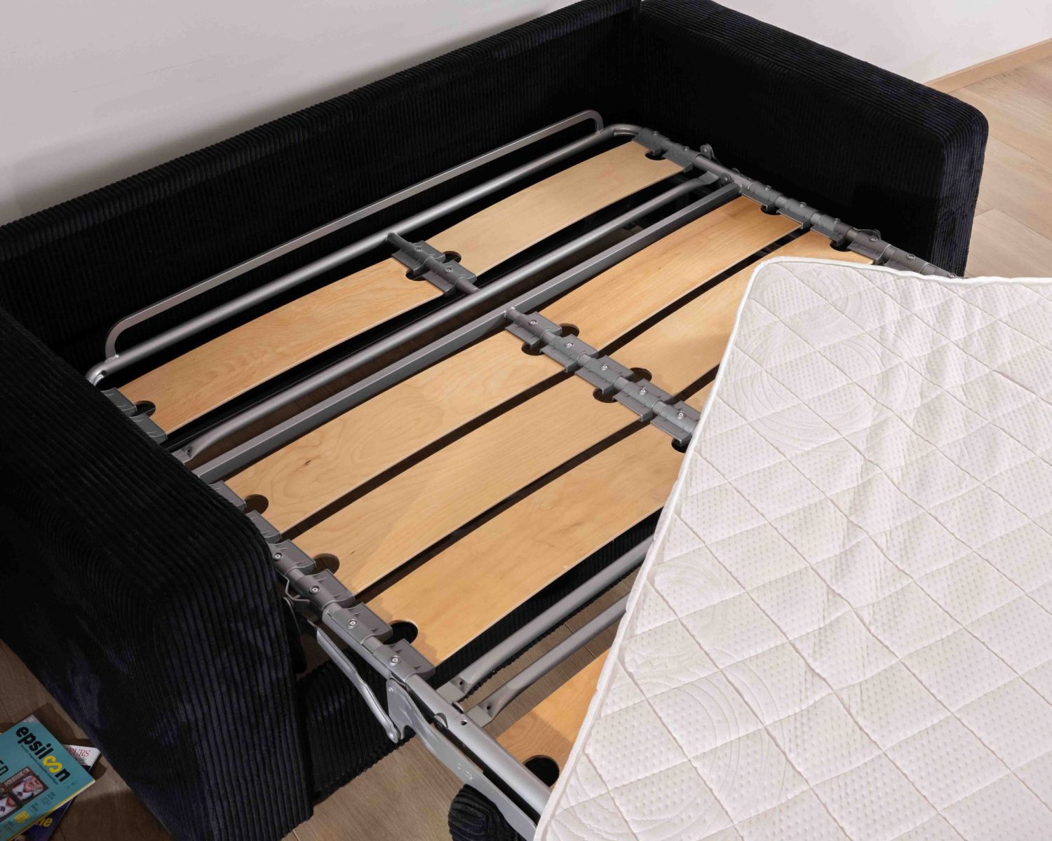 Divano letto comfort "Torken" in velluto a coste antracite 140x190cm