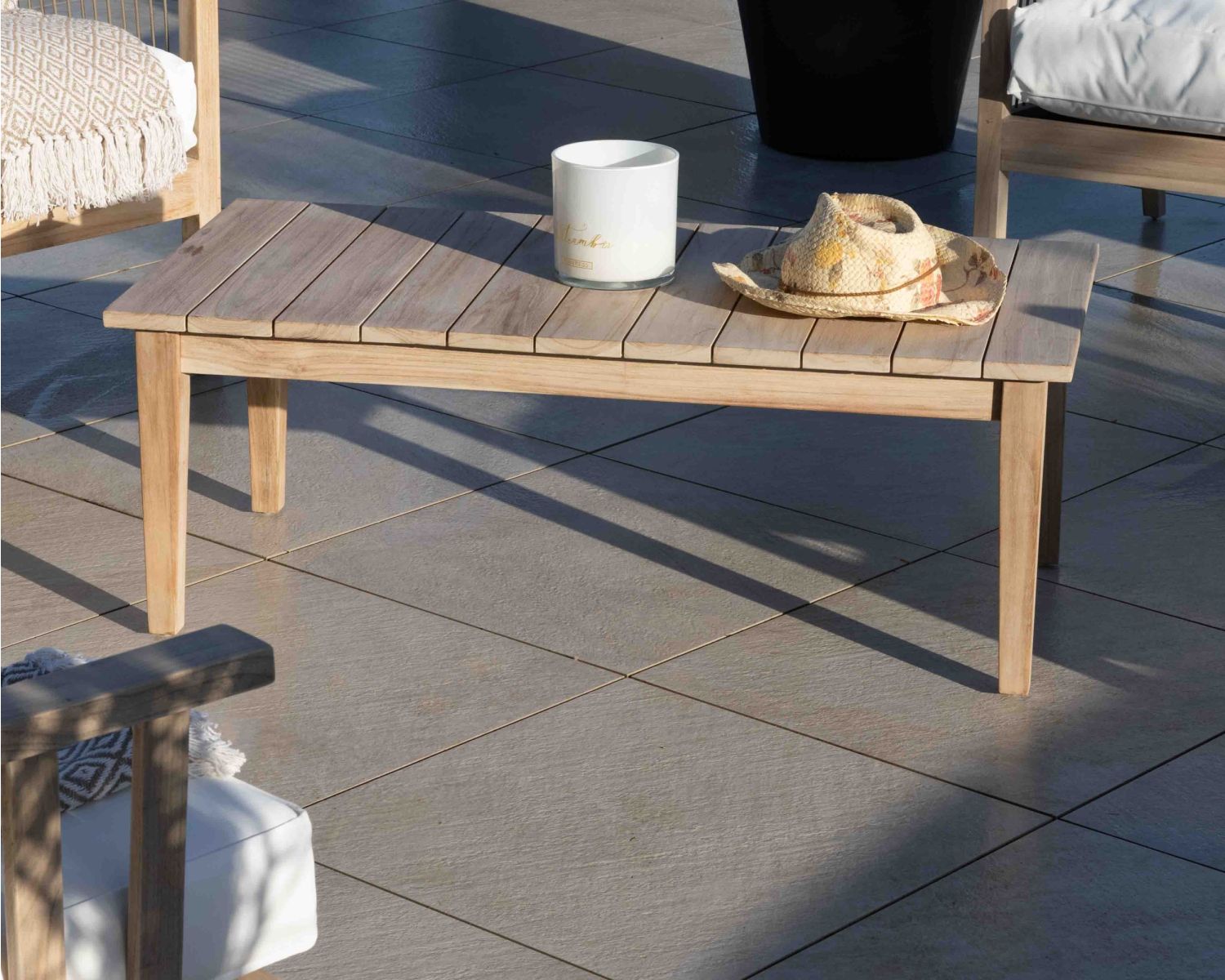 Tavolino rettangolare da esterno in teak massiccio "Rafita" 110 cm