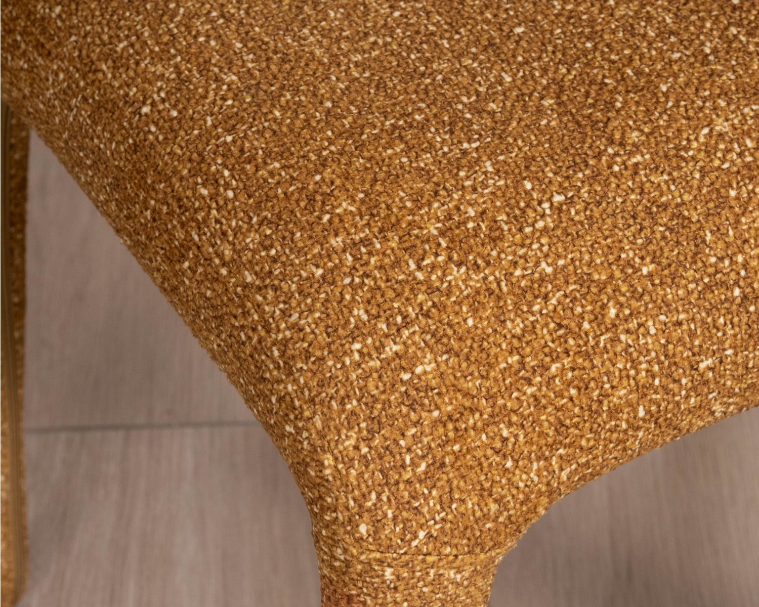 Set di 2 sedie da pranzo design "Milano" rivestite in tessuto giallo senape