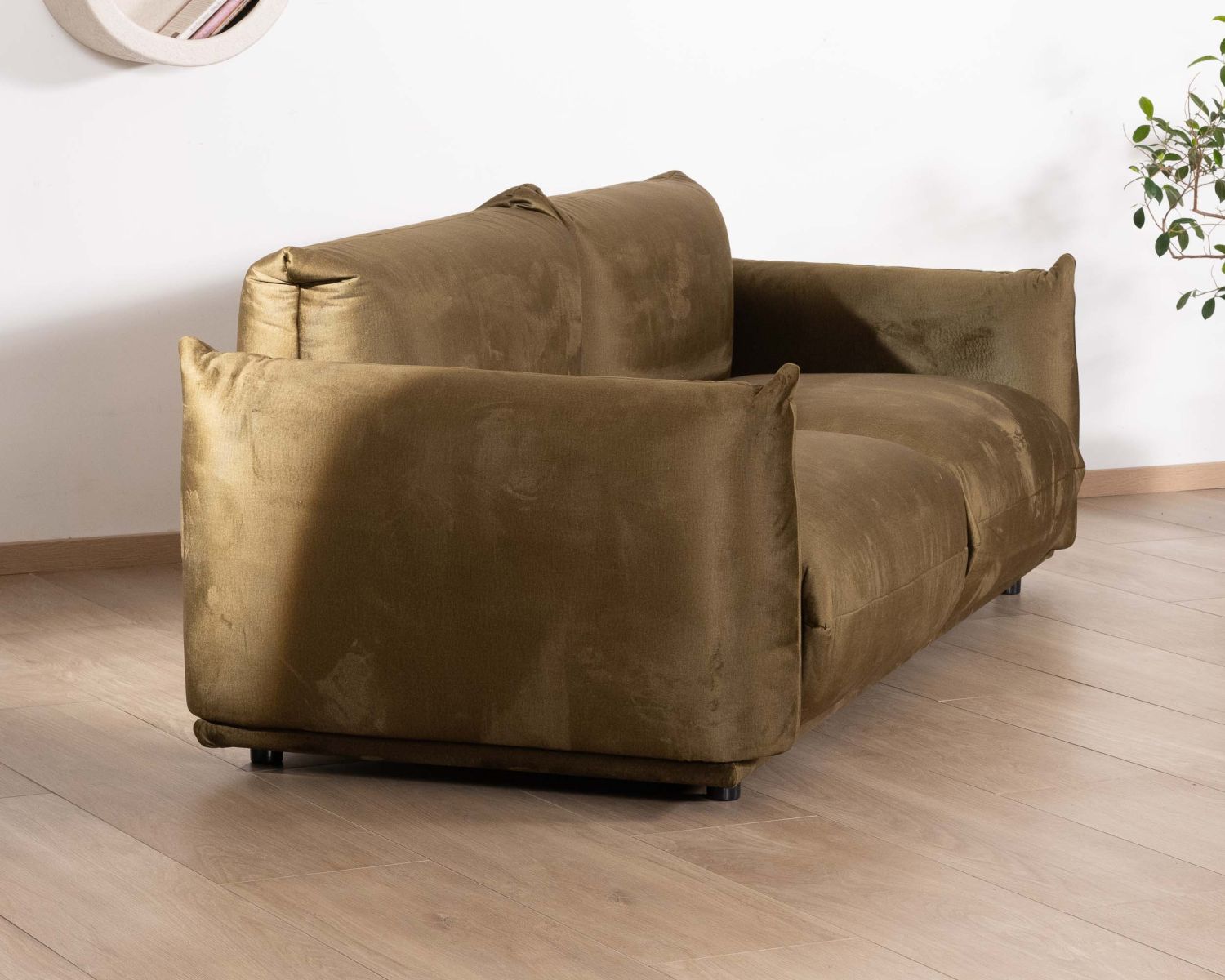 Divano a 3 posti "Moon" in morbido tessuto verde kaki