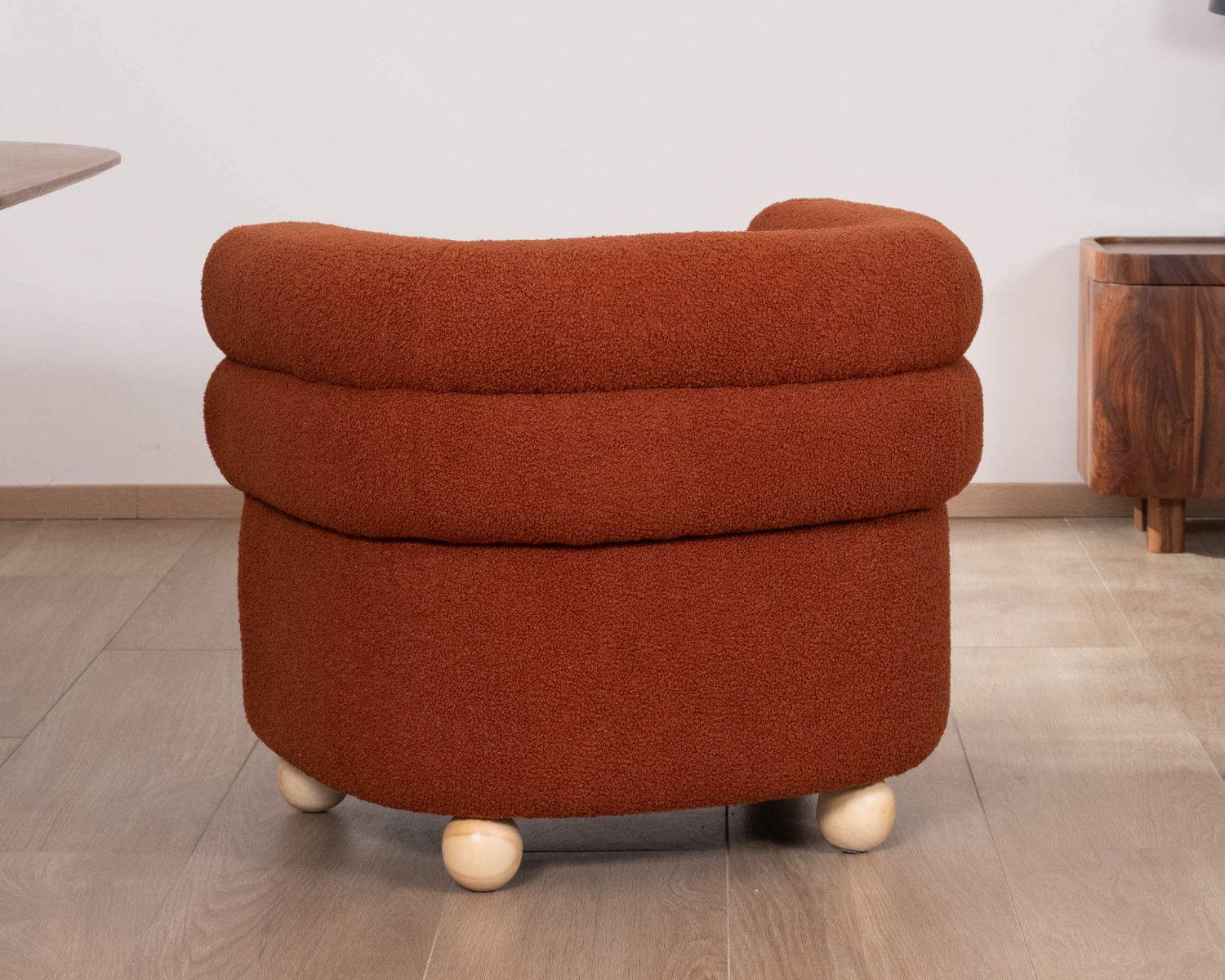 Poltroncina avvolgente dal design vintage "Wala" in tessuto terracotta