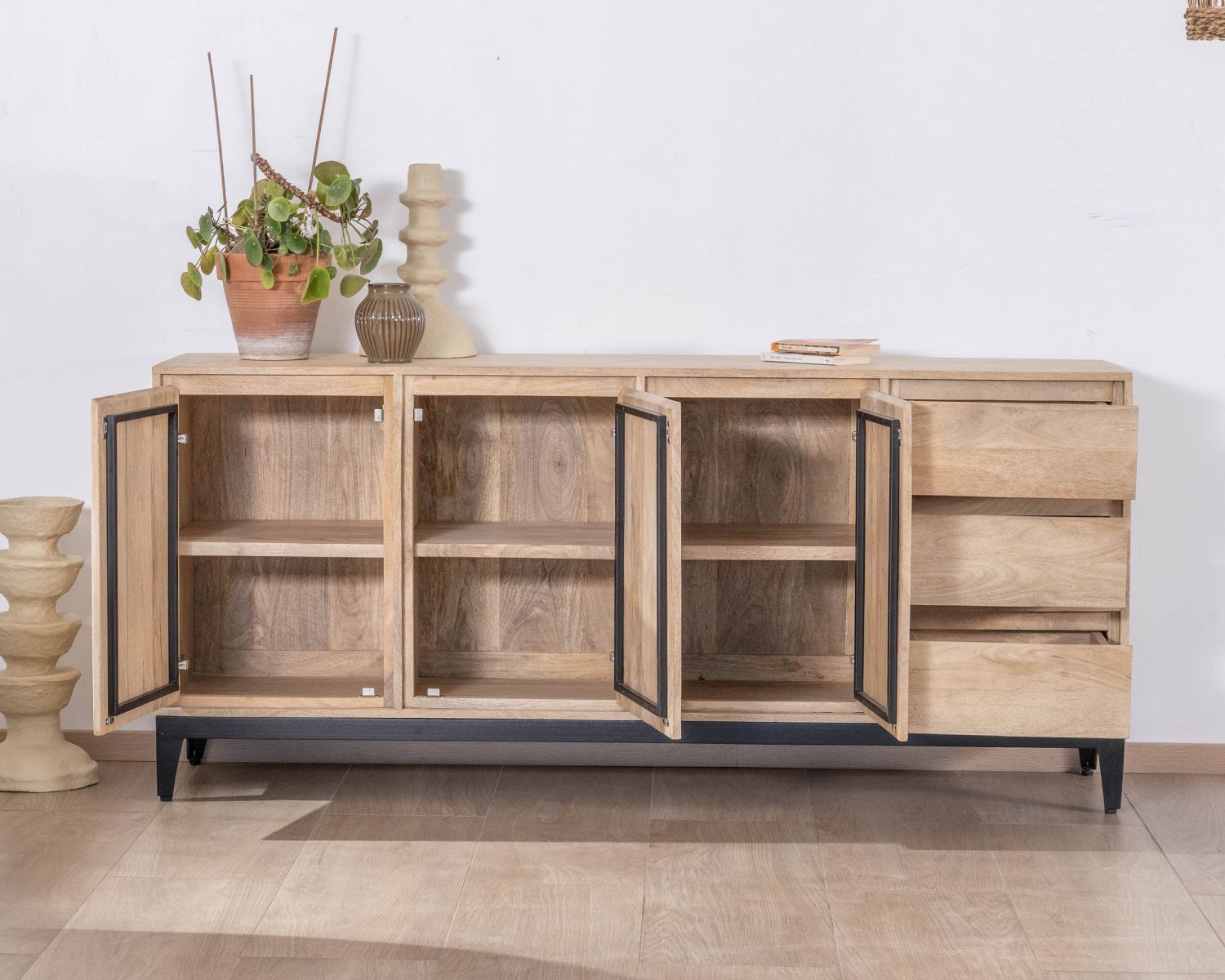 Credenza "Gola" in legno massiccio di mango, 180 cm, 3 ante e cassetti