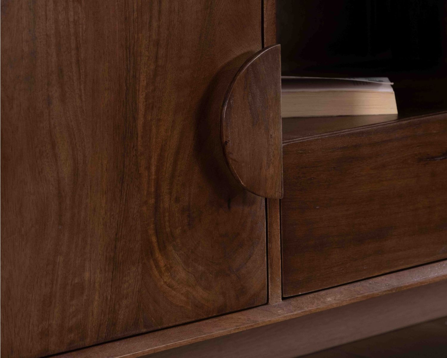 Mobile TV neo-retrò "Kaldo" in legno massiccio di mango scuro, 150 cm