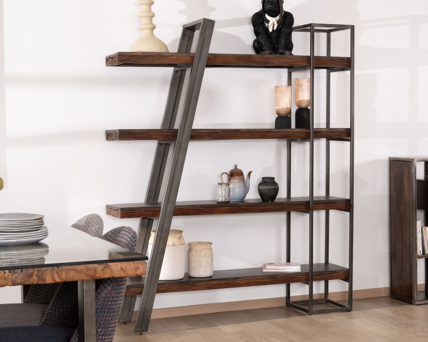 Libreria a 4 livelli "Crescendo" in acacia e metallo