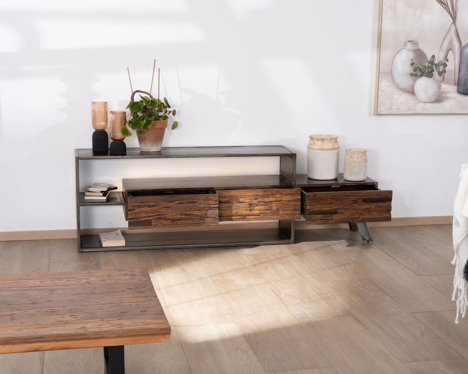 Originale porta TV "Crescendo" in legno e metallo da 195 cm con illuminazione a LED