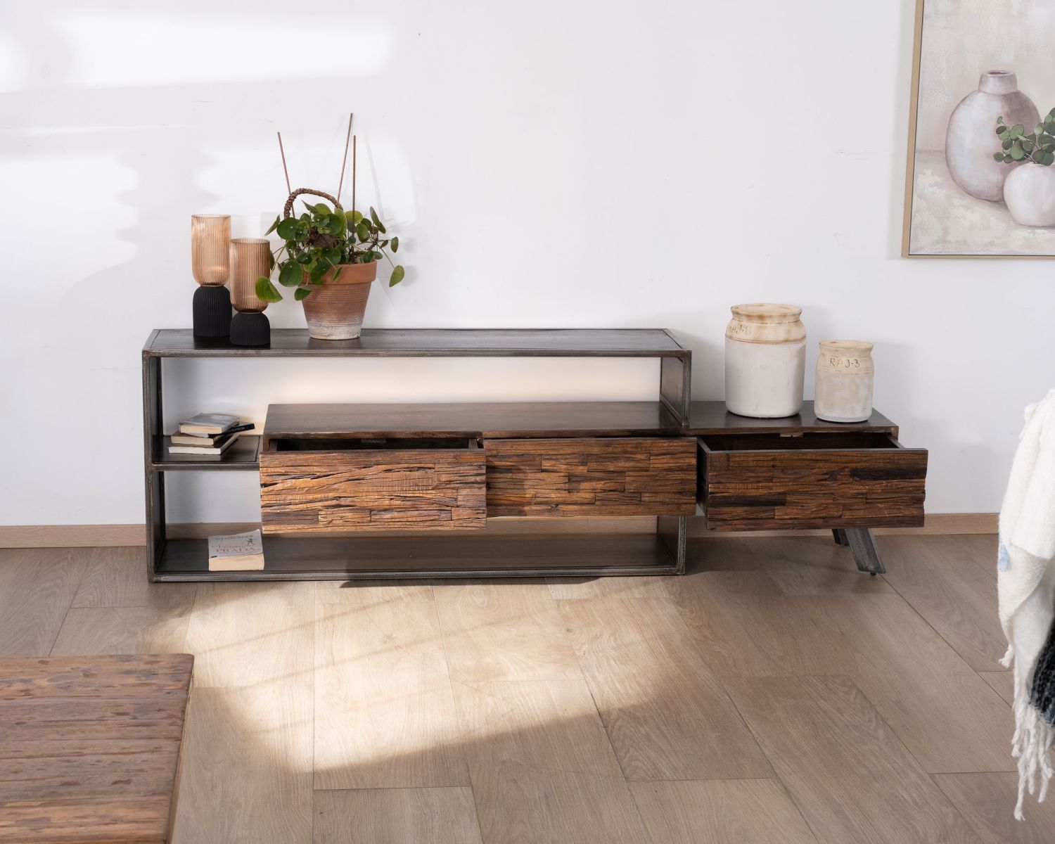 Originale porta TV "Crescendo" in legno e metallo da 195 cm con illuminazione a LED