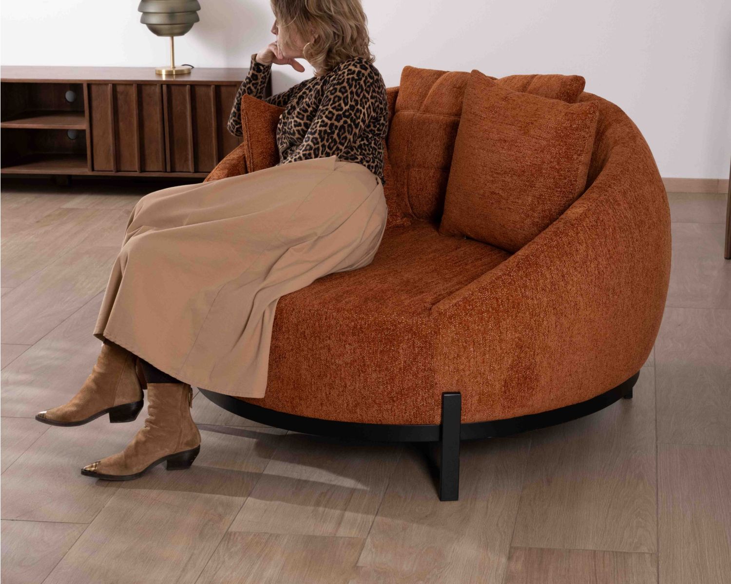 Poltrona XL 120 cm ultra-confortevole con cuscini coordinati "Sweet Culture" in tessuto bouclette terracotta