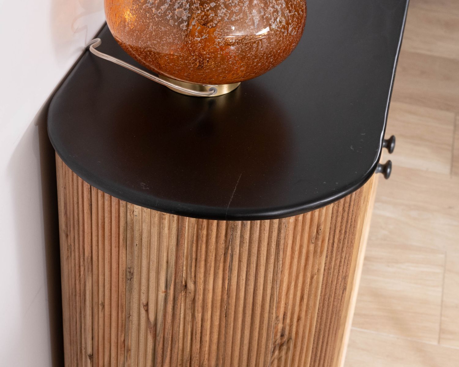 Credenza piccola a 2 ante "Boogie", stile vintage bicolore legno e nero