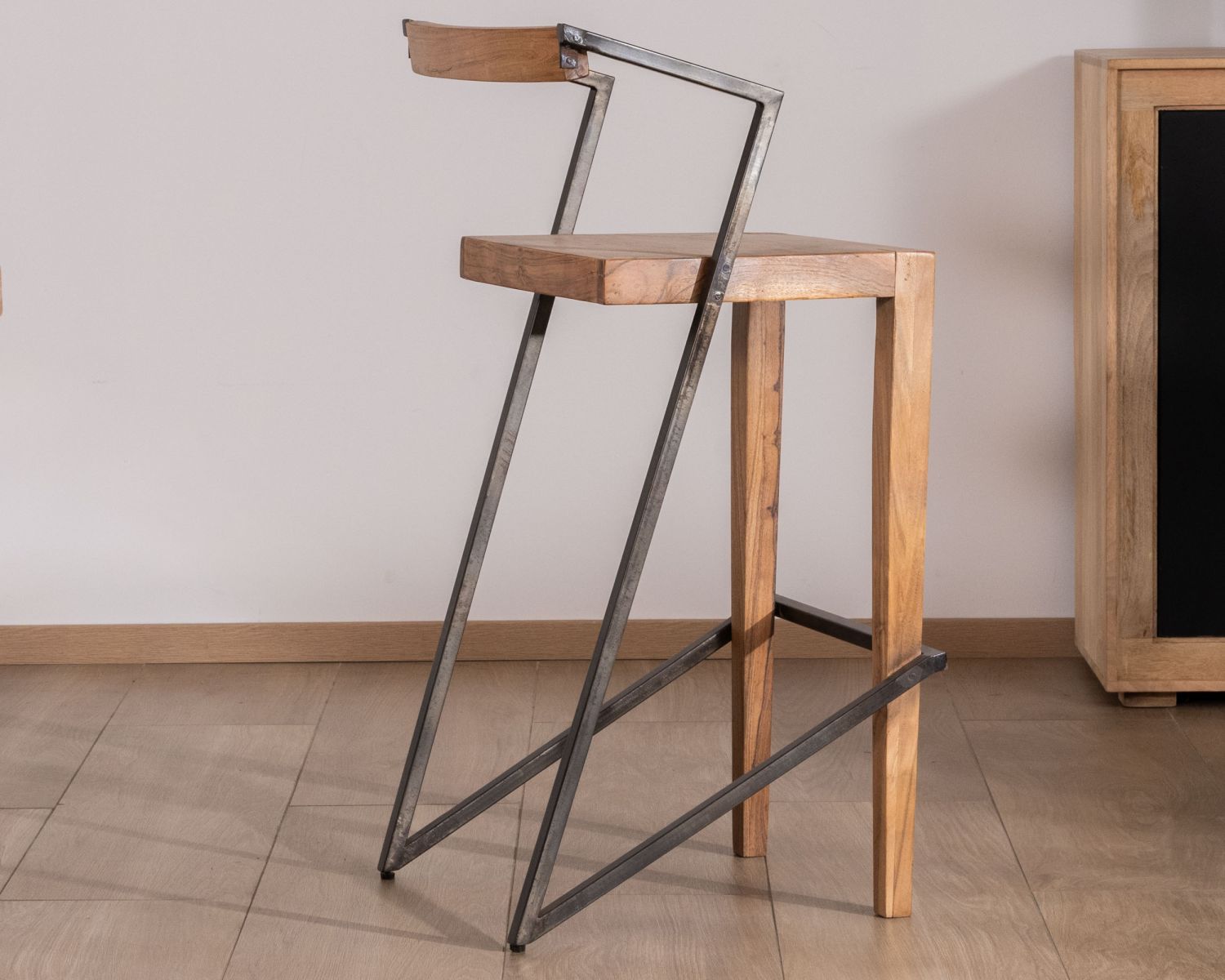 Set di 2 sedie da bar ultra-design "Elki" in metallo e acacia