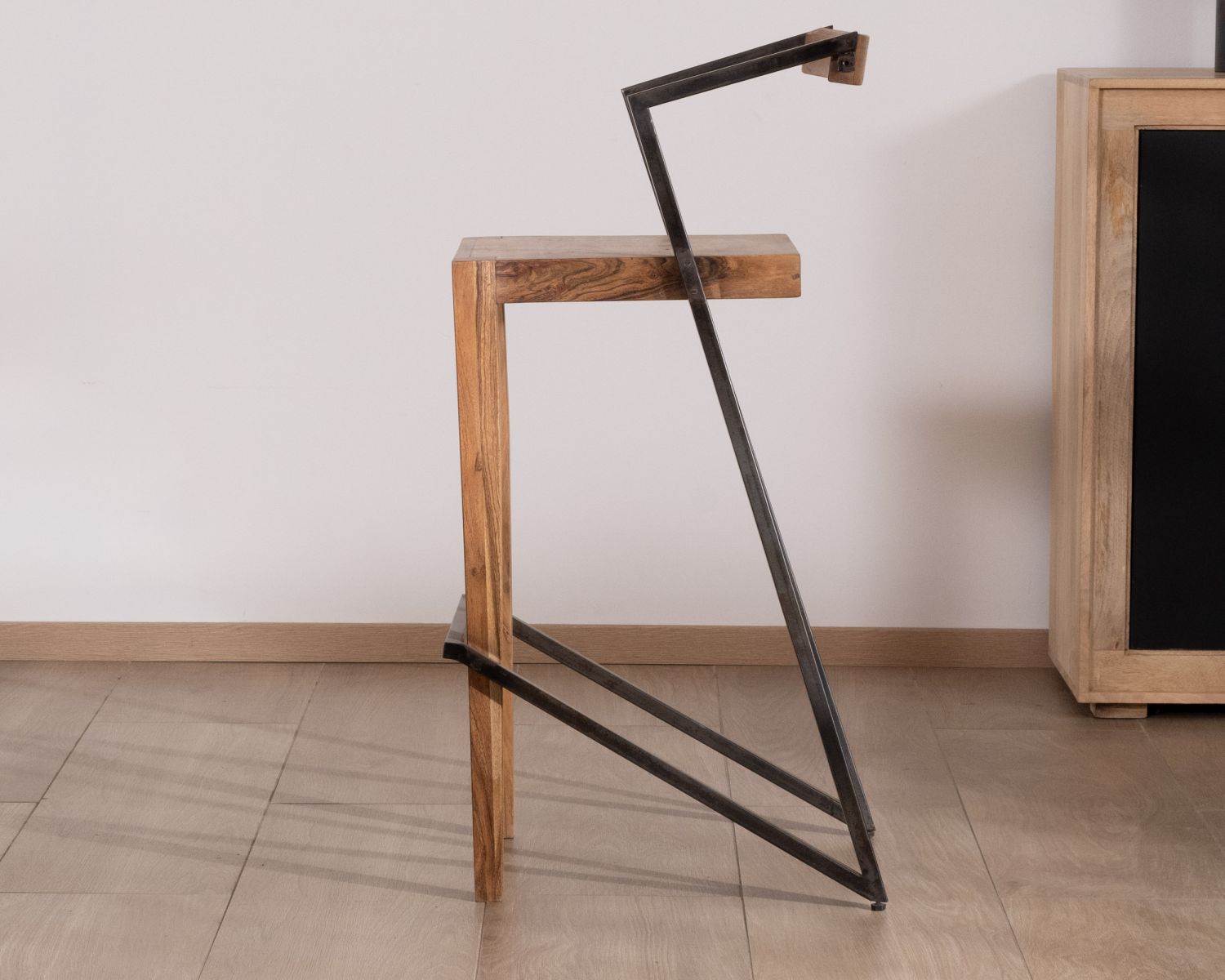 Set di 2 sedie da bar ultra-design "Elki" in metallo e acacia