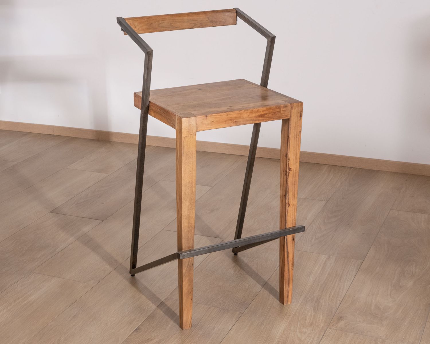 Set di 2 sedie da bar ultra-design "Elki" in metallo e acacia