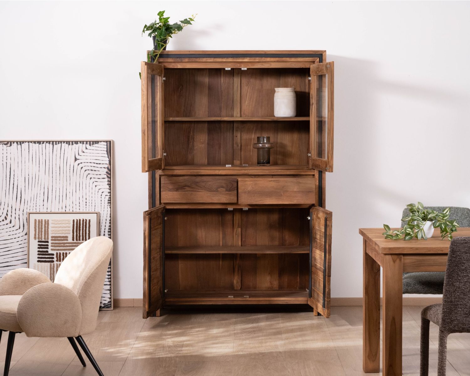 Armadio portavivande contemporaneo "Kayoa" in teak rigenerato e ante in vetro