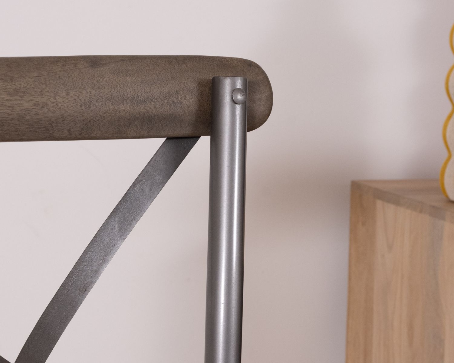 Set di 2 sedie da bar "Snack Indus" in metallo e legno grigio scuro