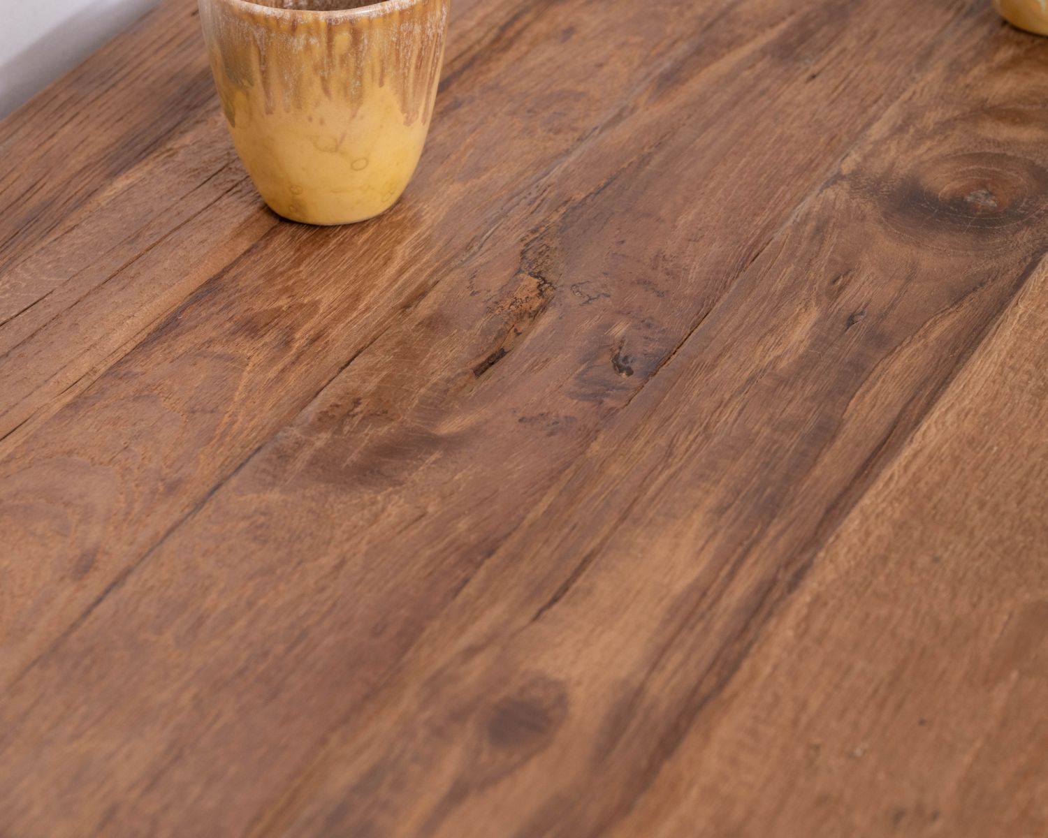Credenza a 3 ante "Kayoa" in teak massiccio con un'atmosfera chic e naturale