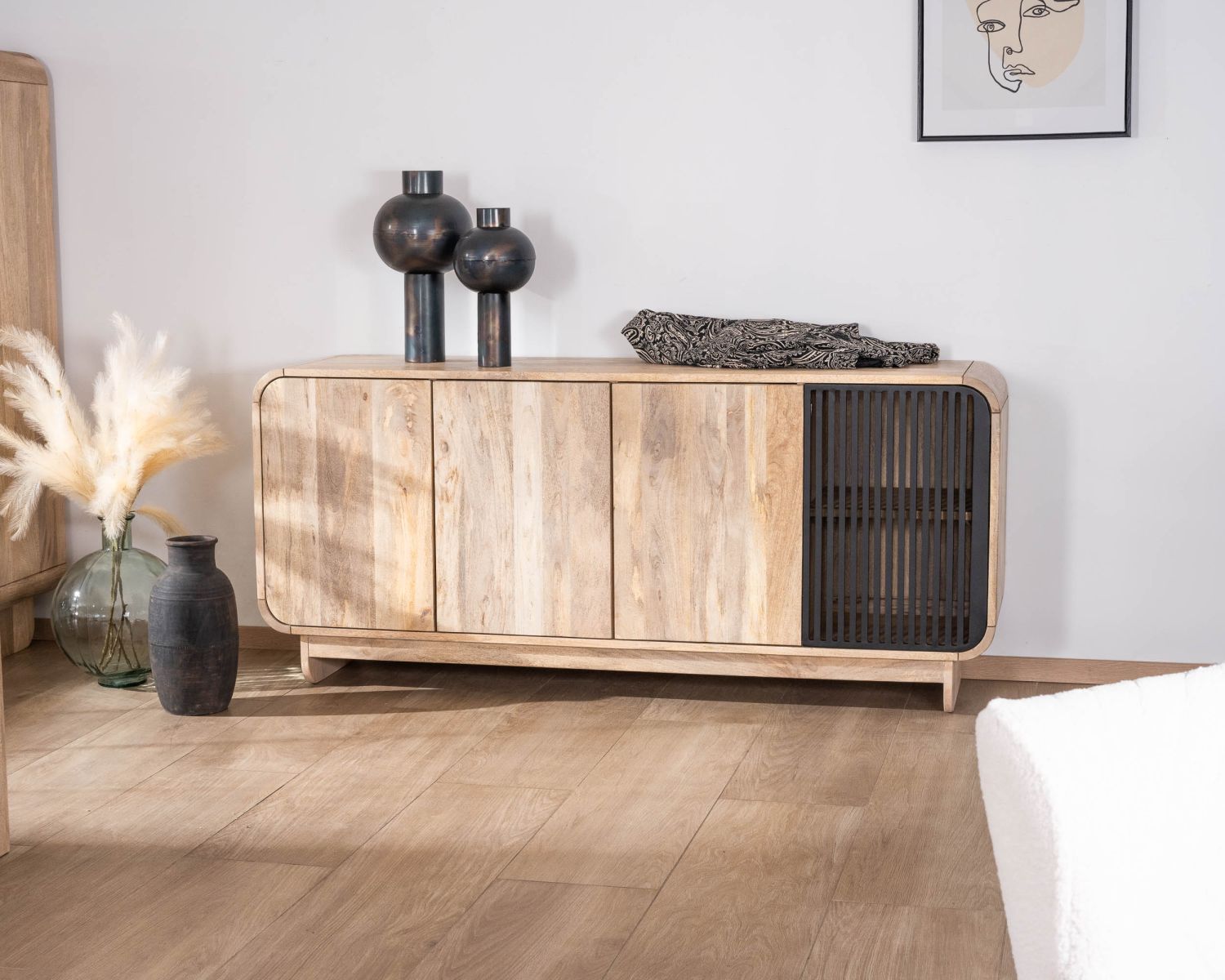 Credenza japandi "Jappy" a 4 ante, 180 cm, legno di mango, design elegante