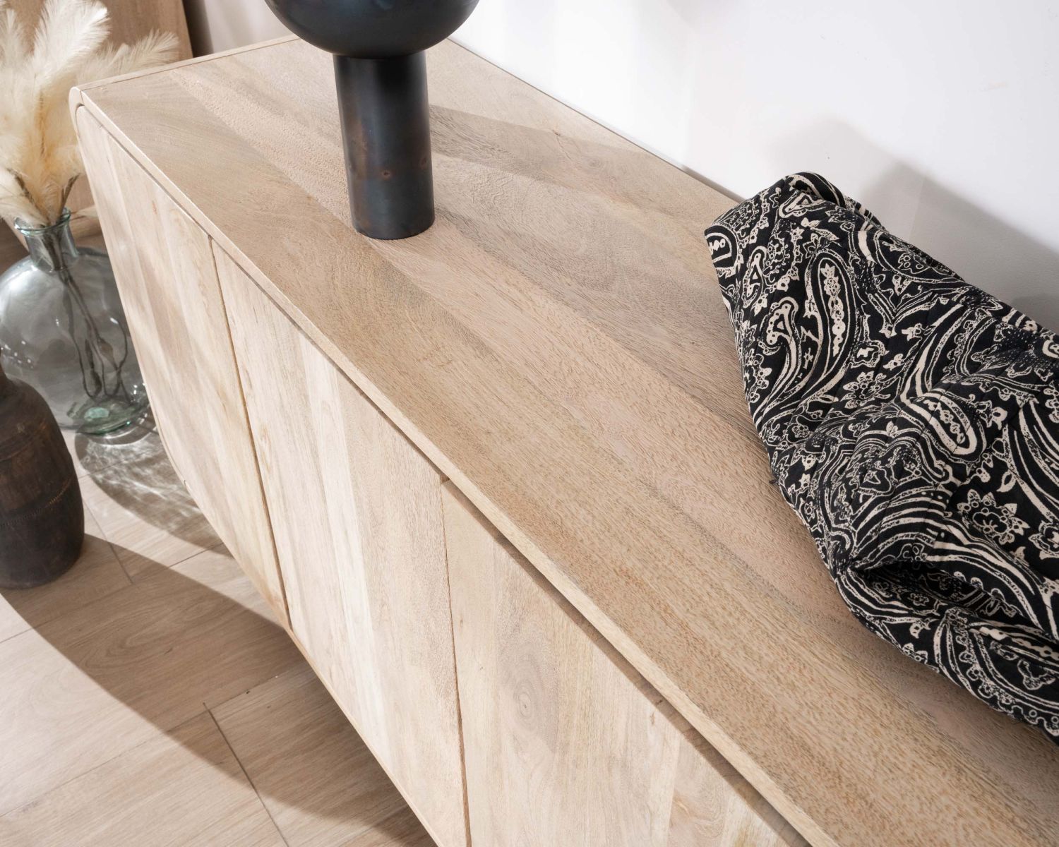 Credenza japandi "Jappy" a 4 ante, 180 cm, legno di mango, design elegante