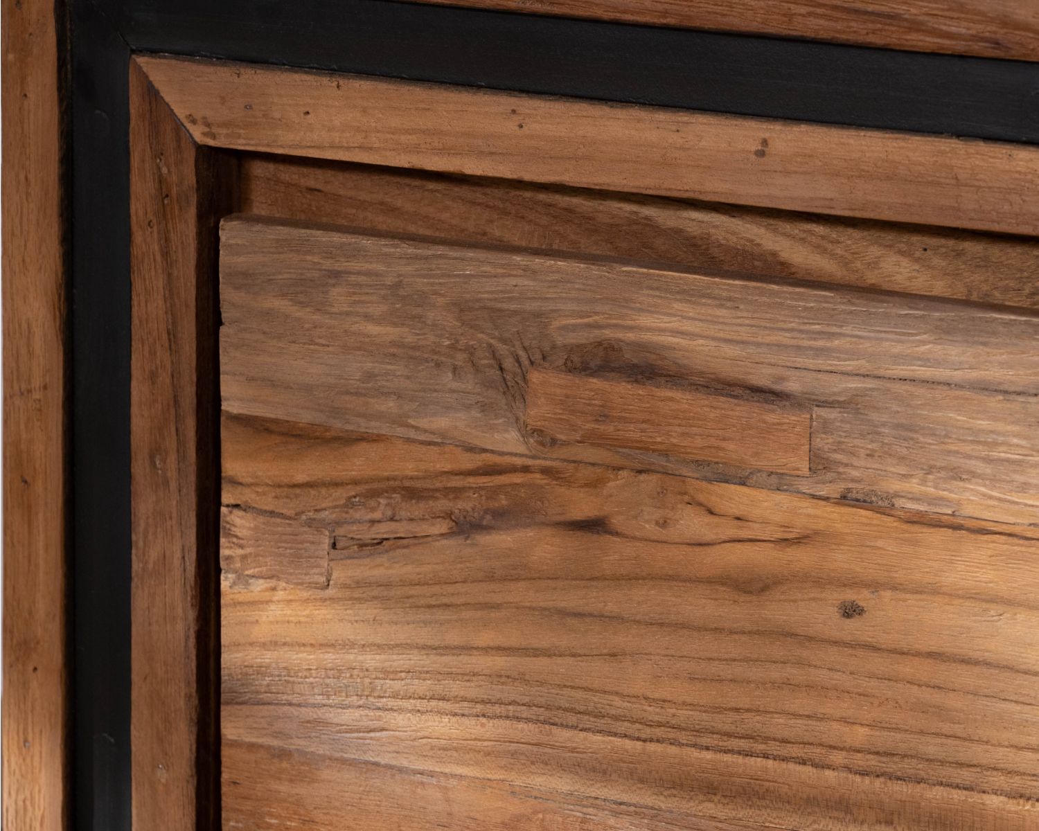 Porta TV contemporaneo in teak "Kayoa" 160 cm design grafico