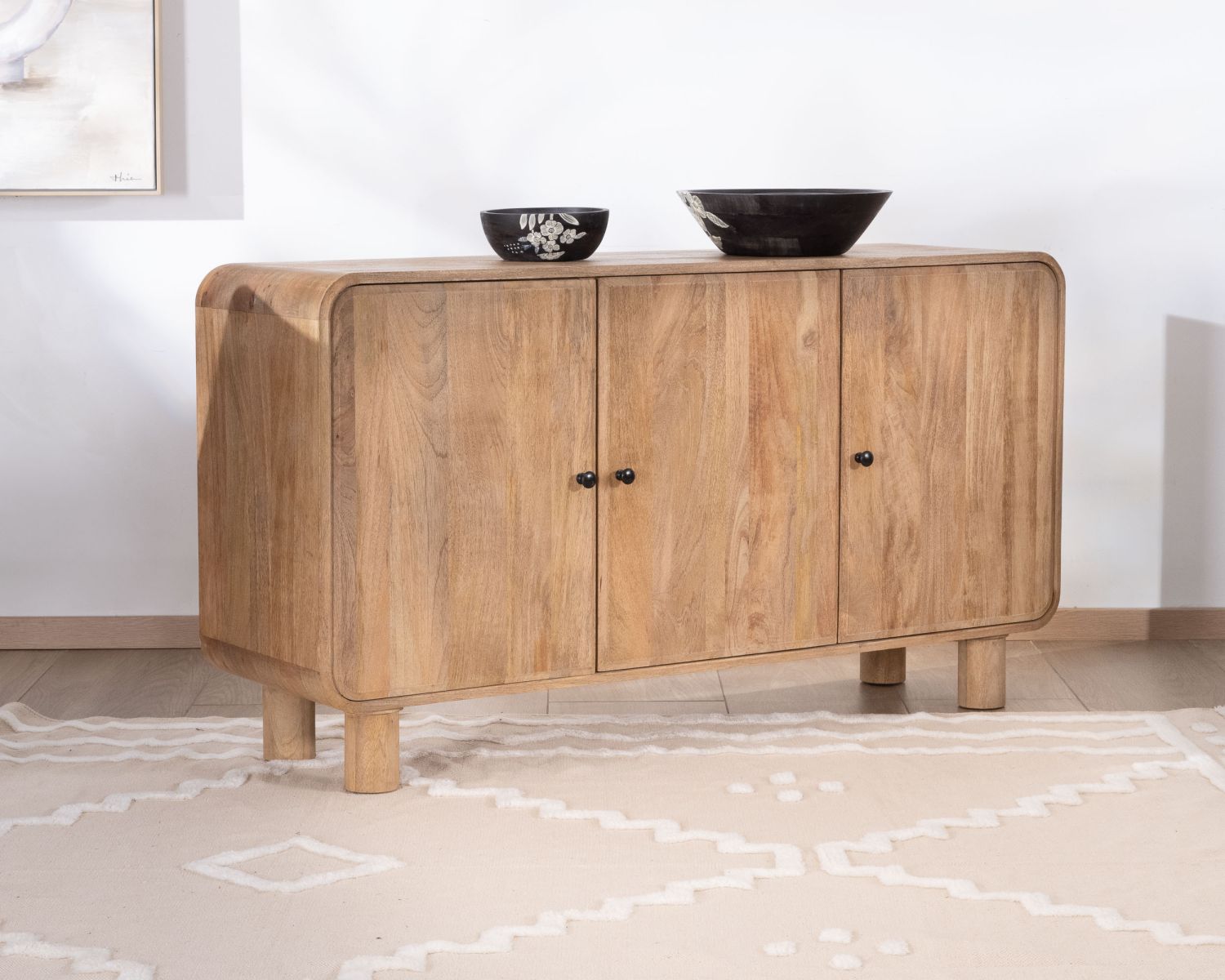 Credenza "Plume" a 3 ante da 140 cm in stile mango pop