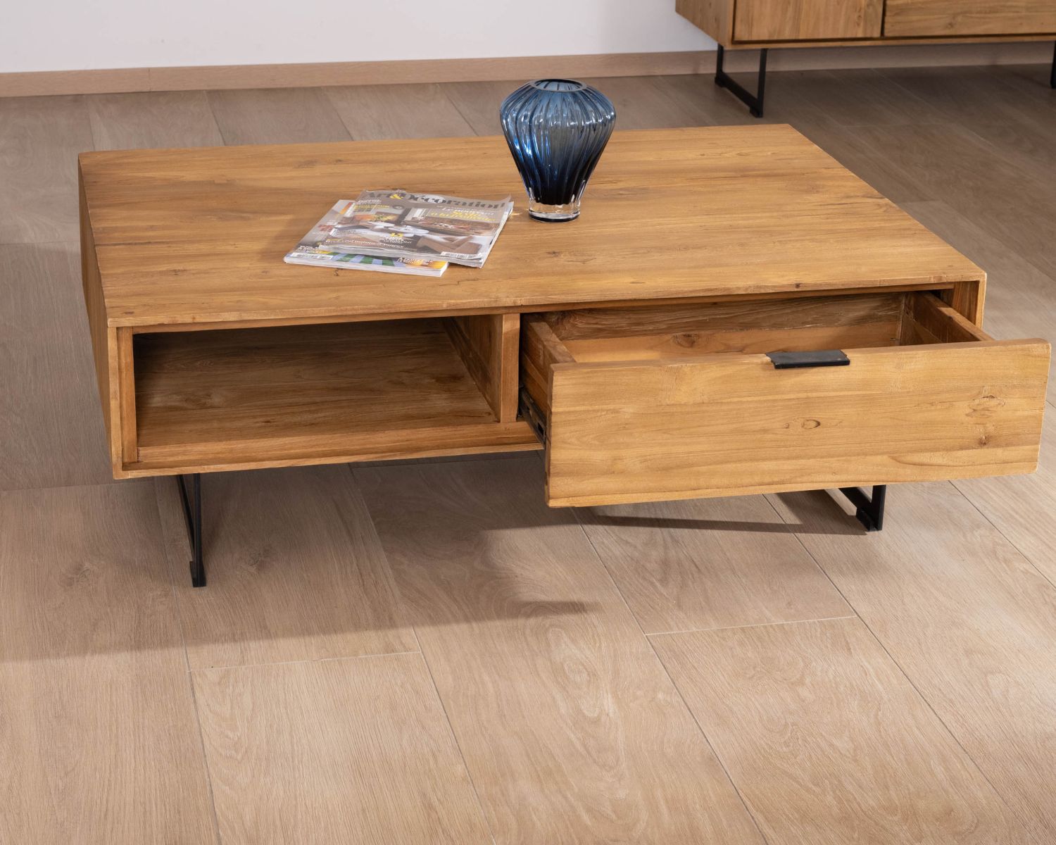 Tavolino "Bahia" con contenitore, teak naturale