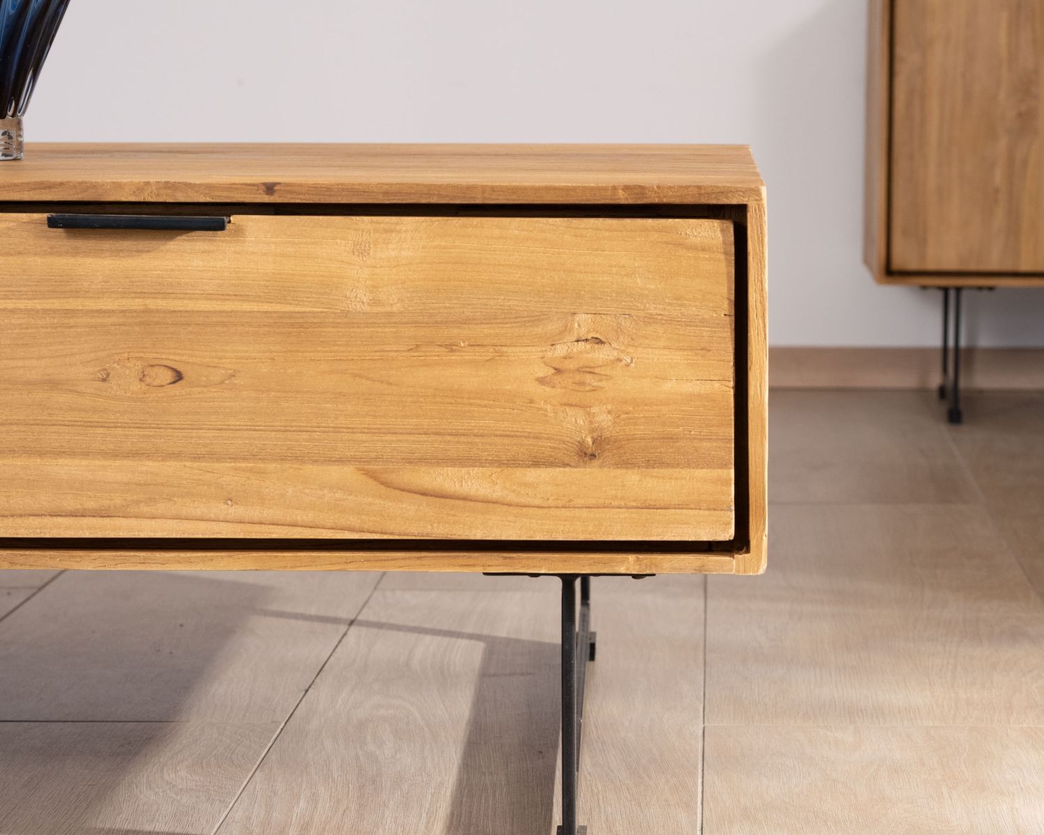 Tavolino "Bahia" con contenitore, teak naturale