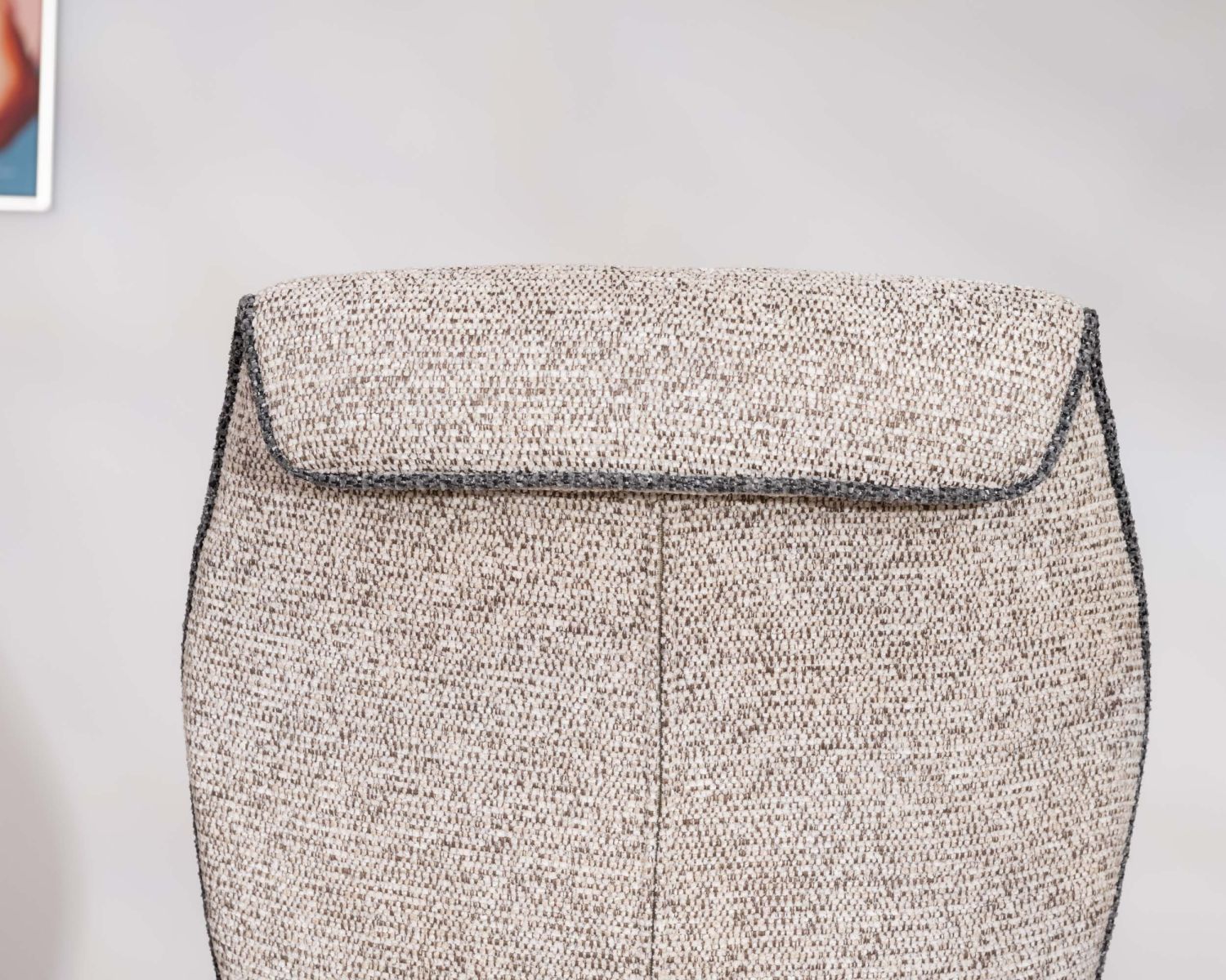 Sedia da pranzo "Osmo", elegante e confortevole, in tessuto impermeabile beige