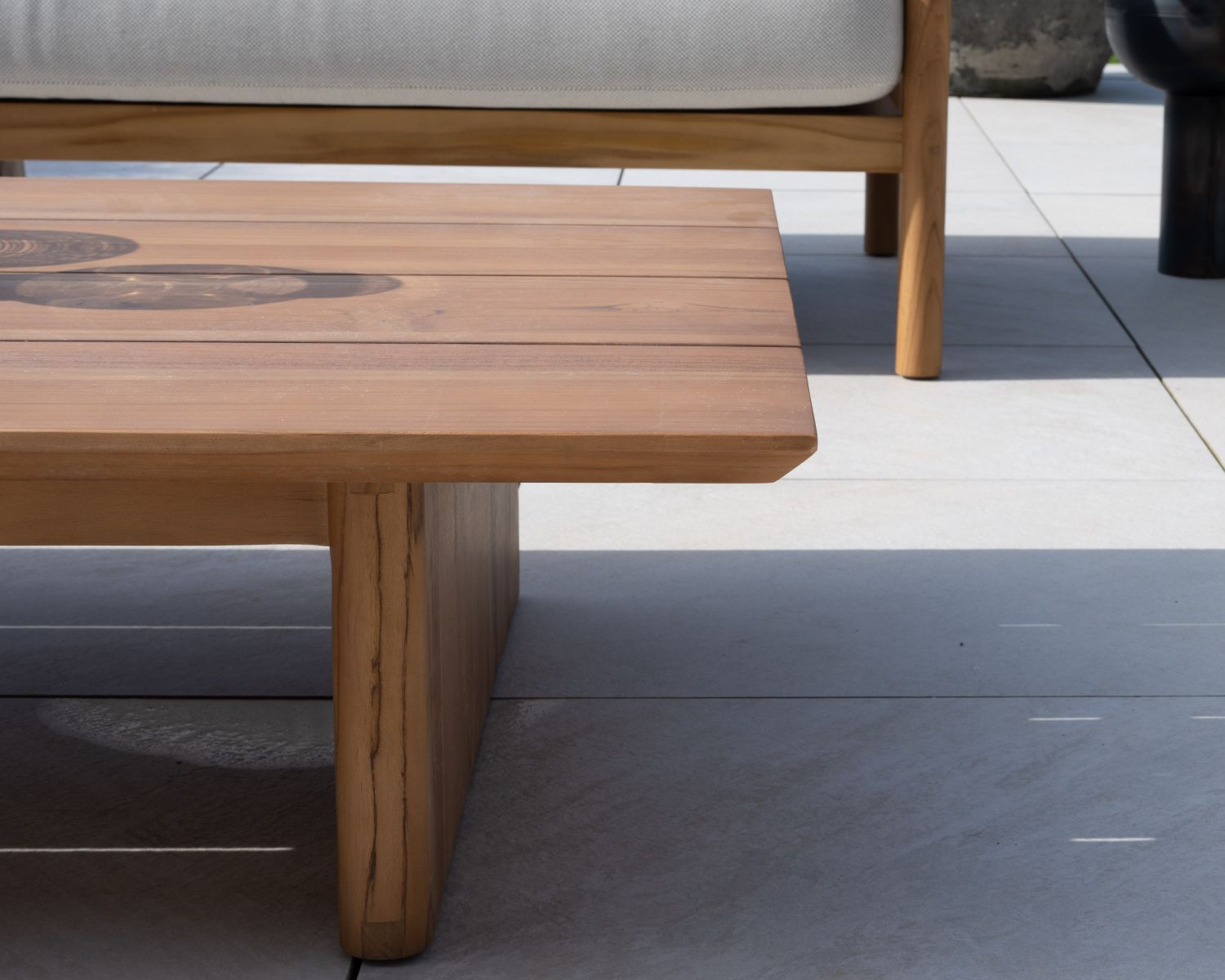 Tavolino rettangolare in teak naturale "Orchaise"