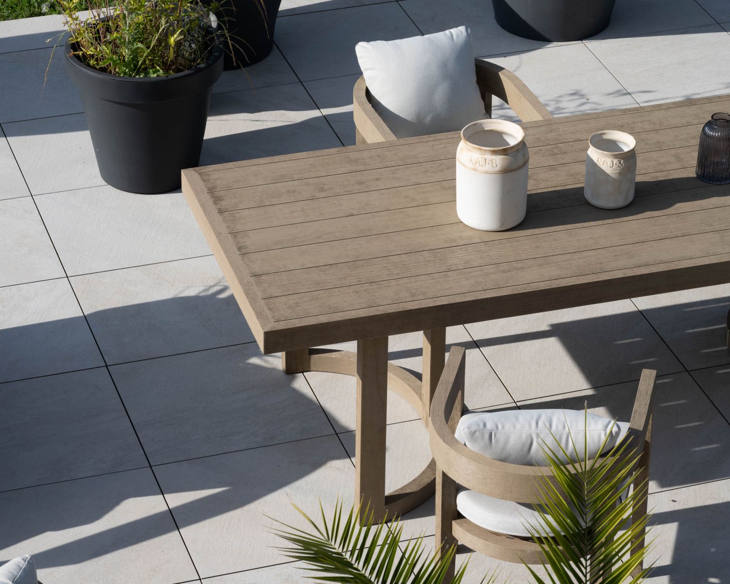 Sedia da pranzo per esterni in teak di alta gamma "Blois", finitura grigia