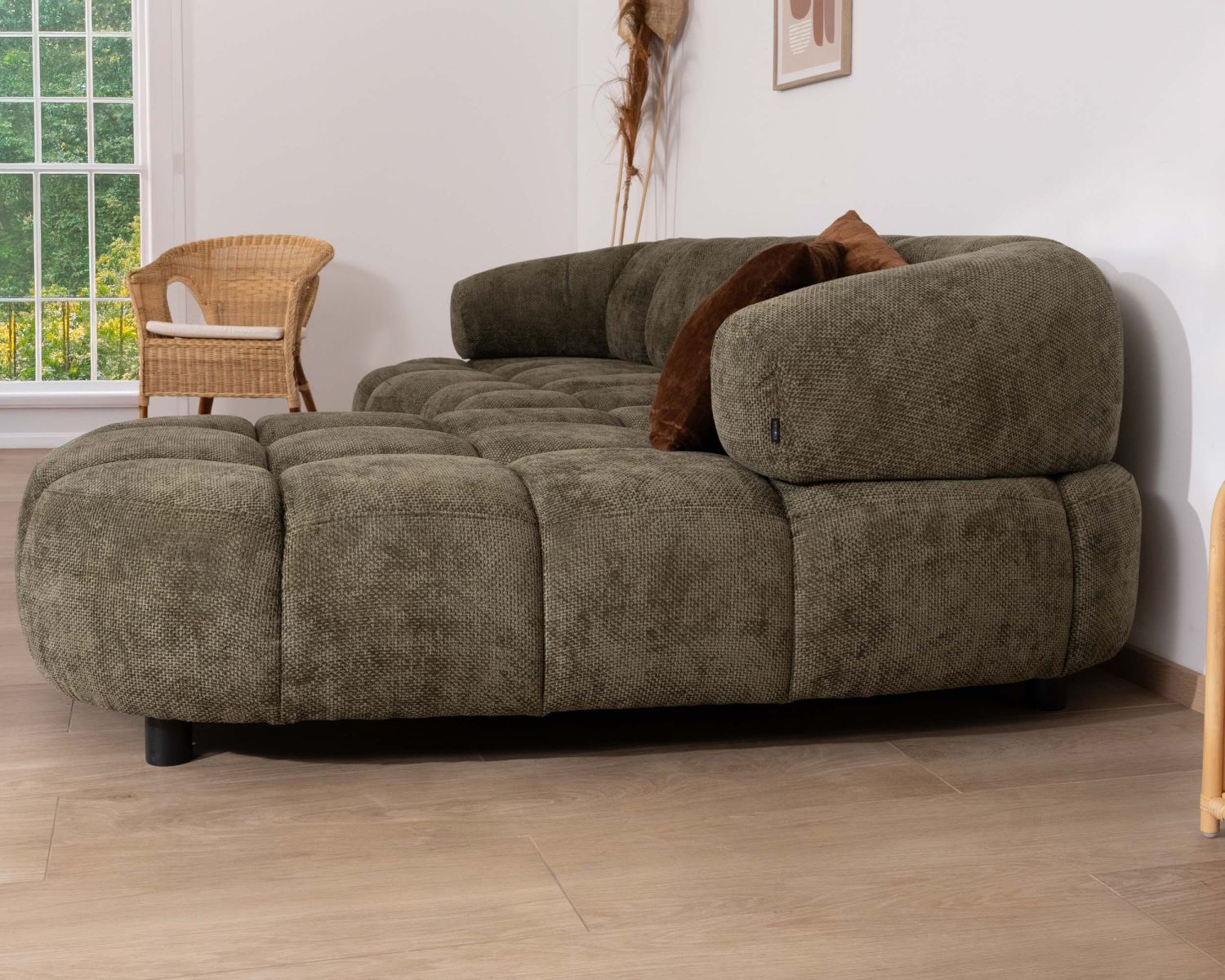 Divano e chaise longue "Syltan" regolabili elettricamente in morbidissimo tessuto verde scuro