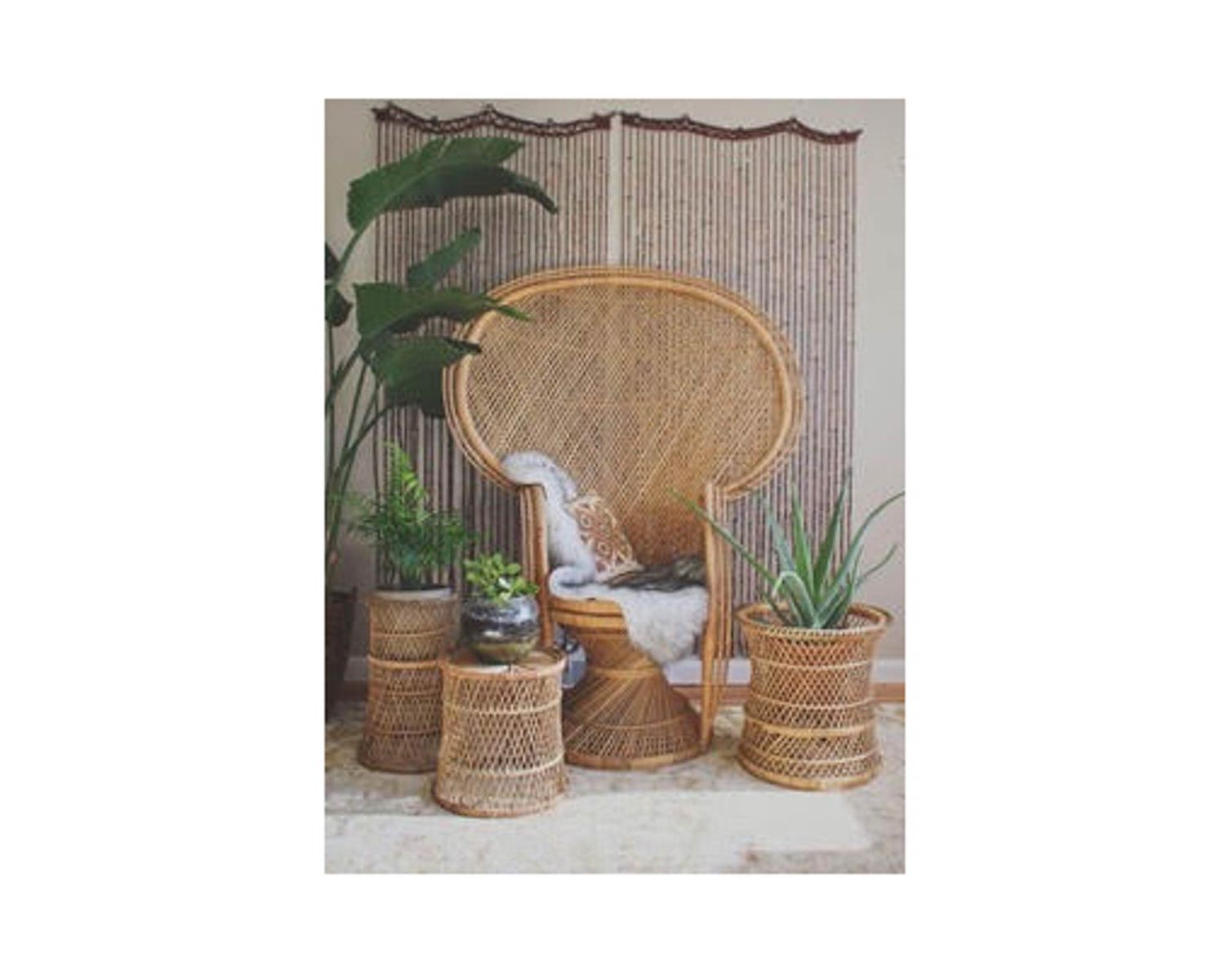 Poltrona grande in rattan intrecciato collezione "Taipa Beach" di Pomare